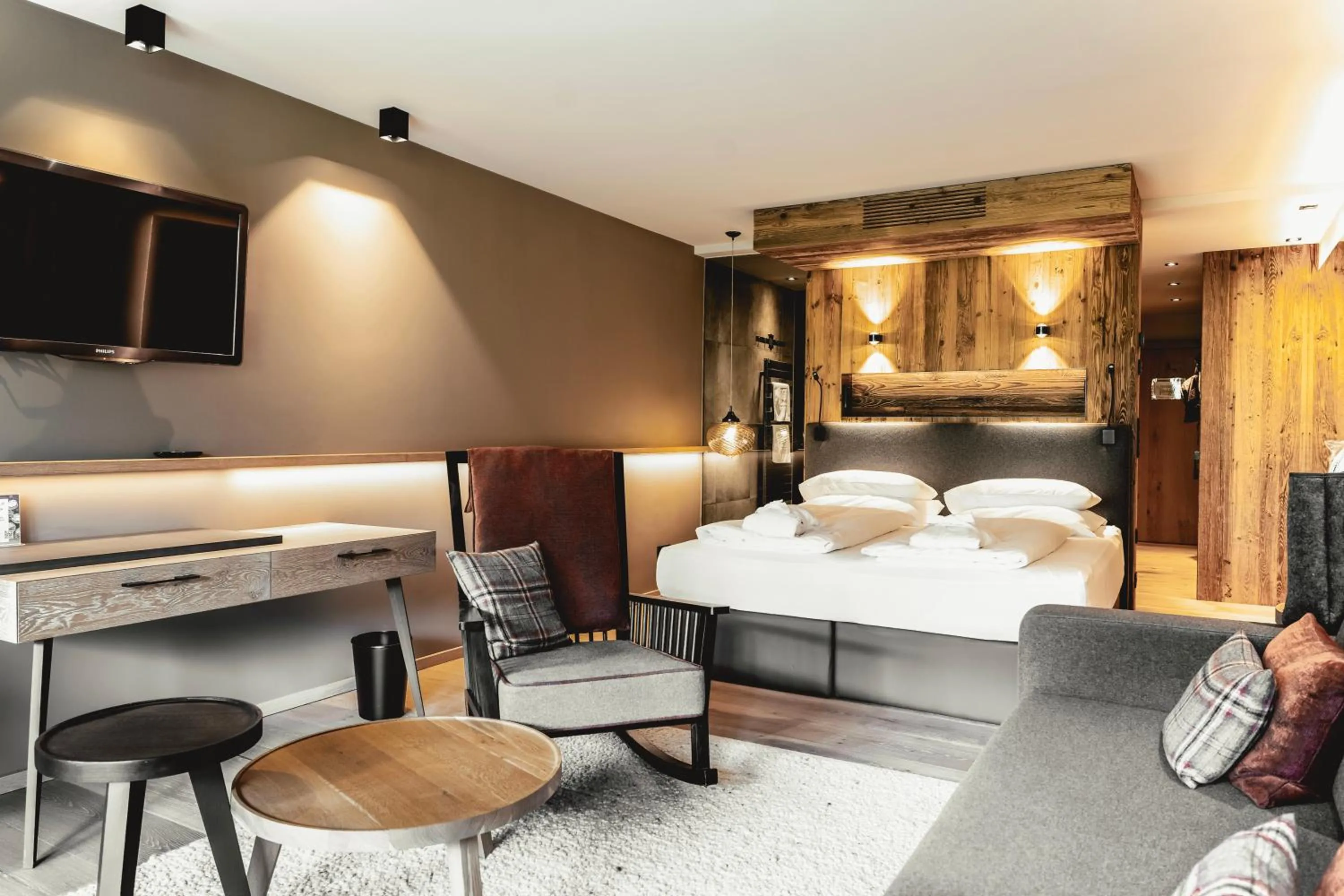 Bed in HELD - Hotel & Spa , 4 Sterne Superior, Zillertal