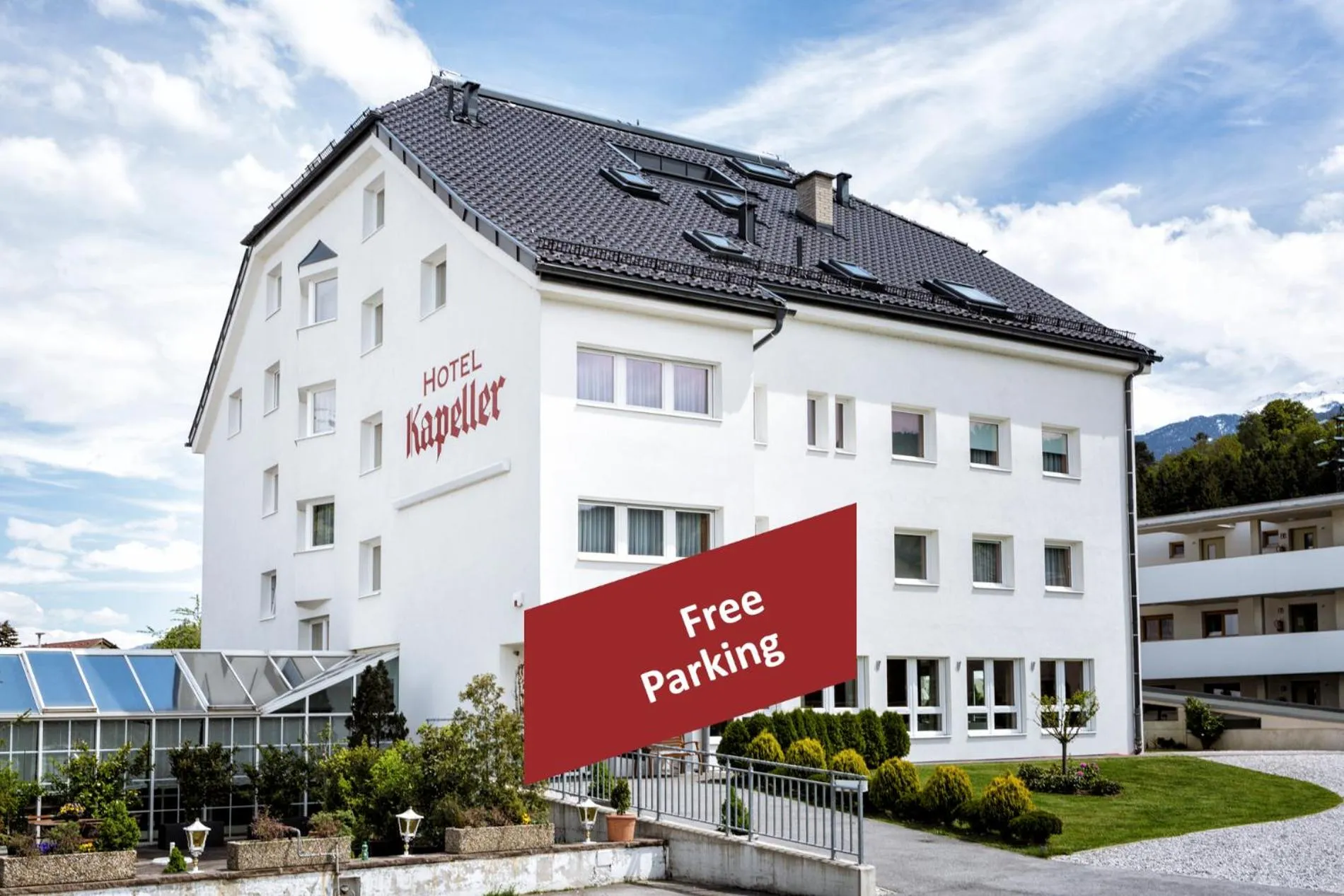 Property building in Hotel Kapeller Innsbruck