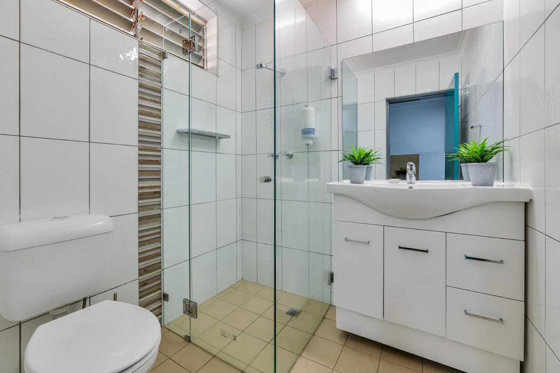 Bathroom in Capitanos