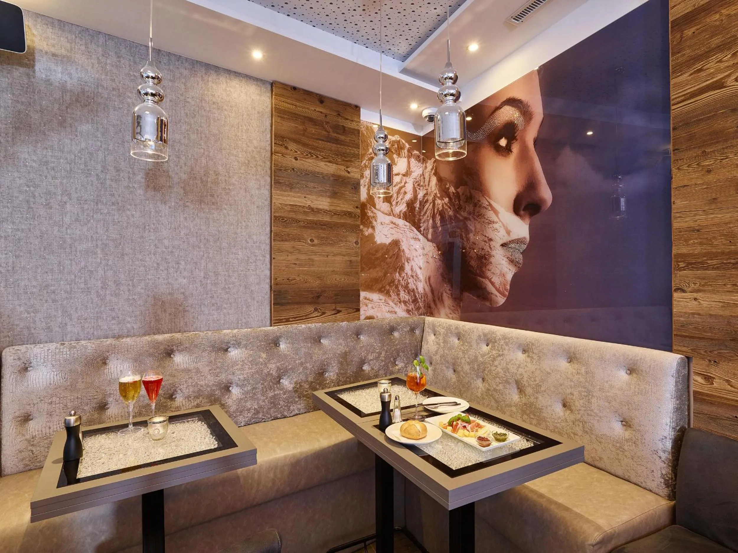 Decorative detail in A-VITA Viktoria & A-VITA living luxury apartments