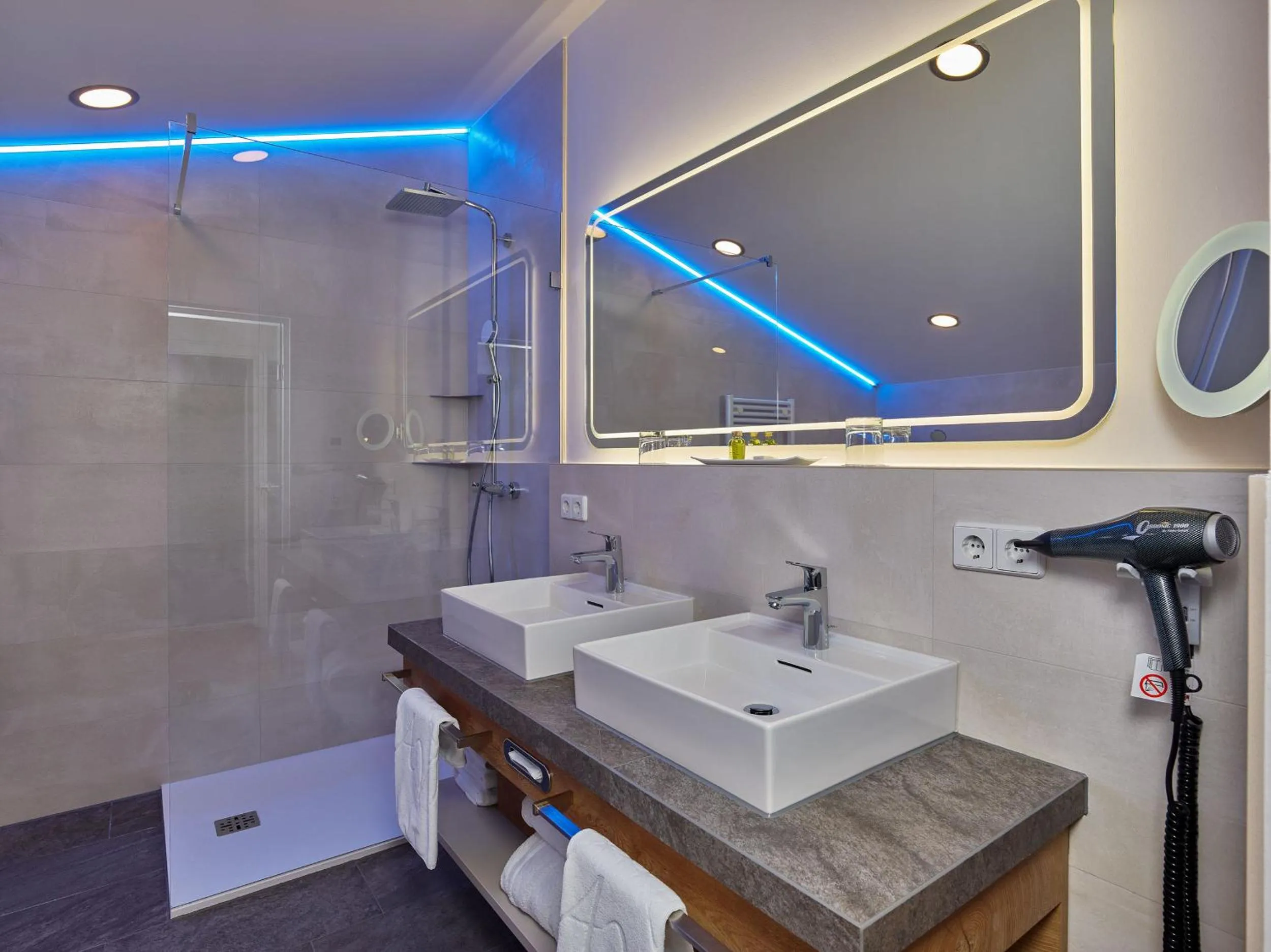 Bathroom in A-VITA Viktoria & A-VITA living luxury apartments