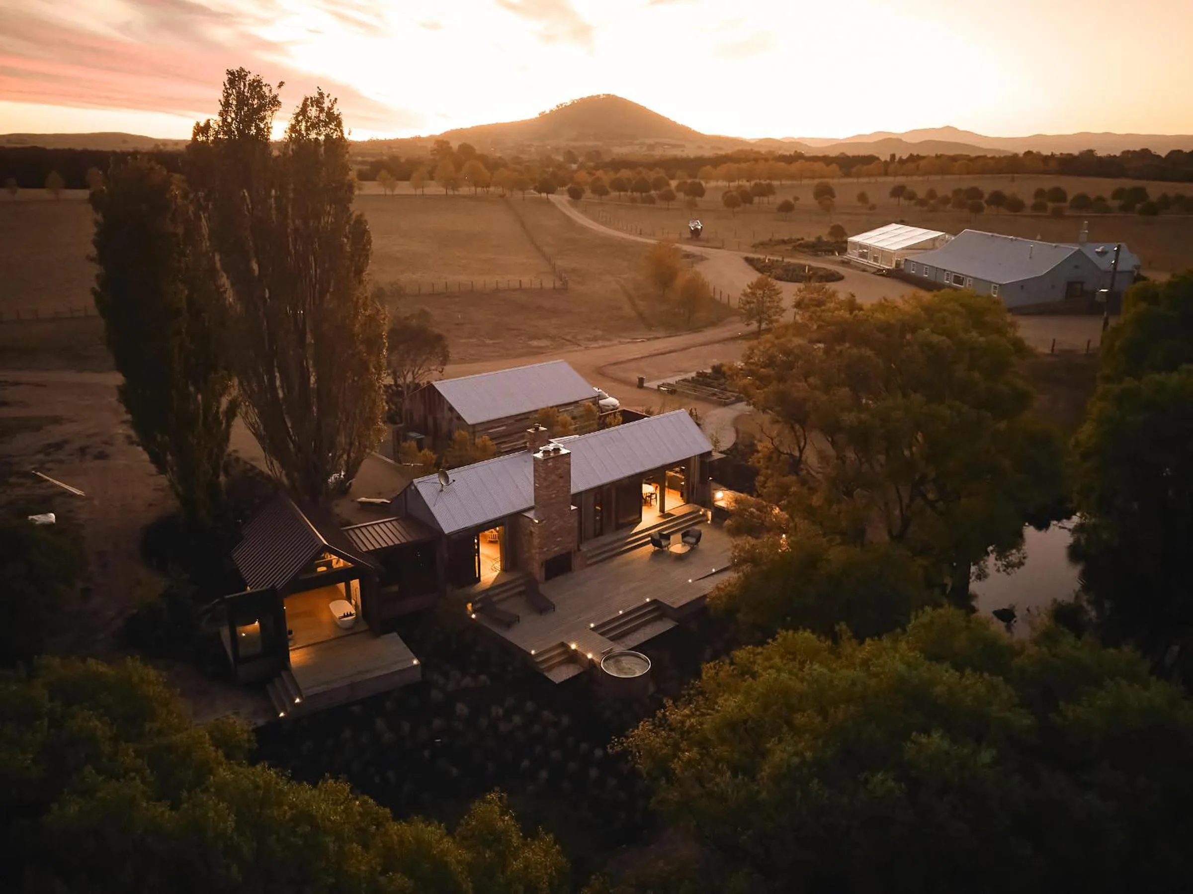 Mona Farm