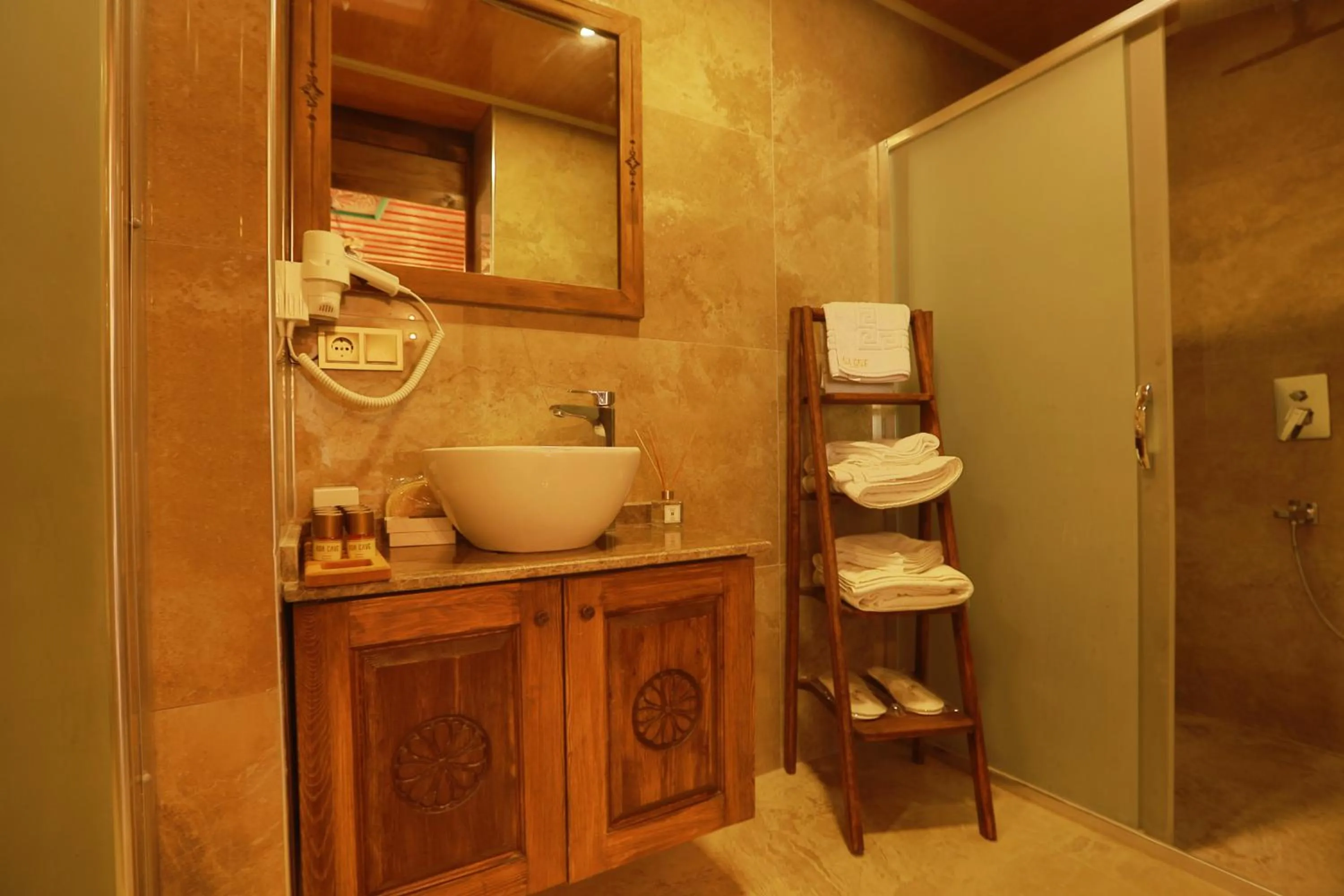 Bathroom in Ada Cave Suites