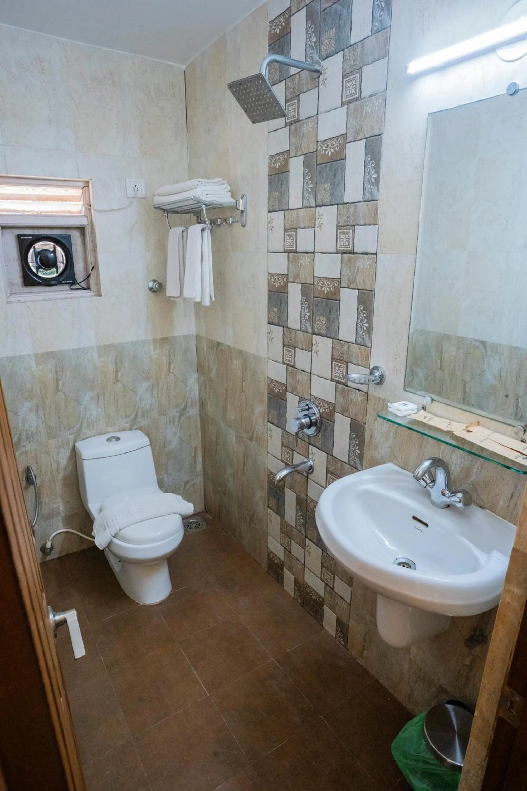 Shower in Resort Palmeiras Dourado