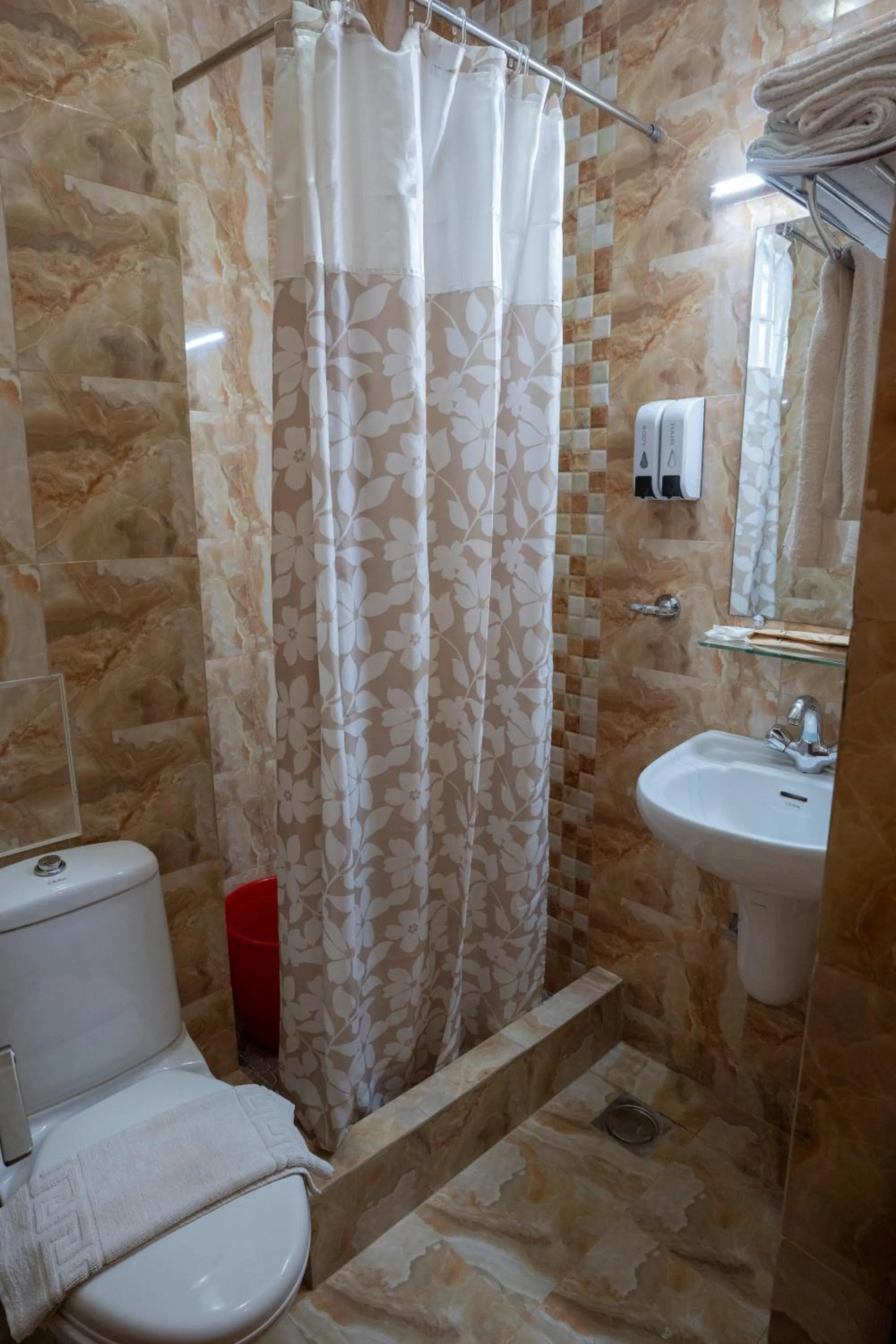 Shower in Resort Palmeiras Dourado