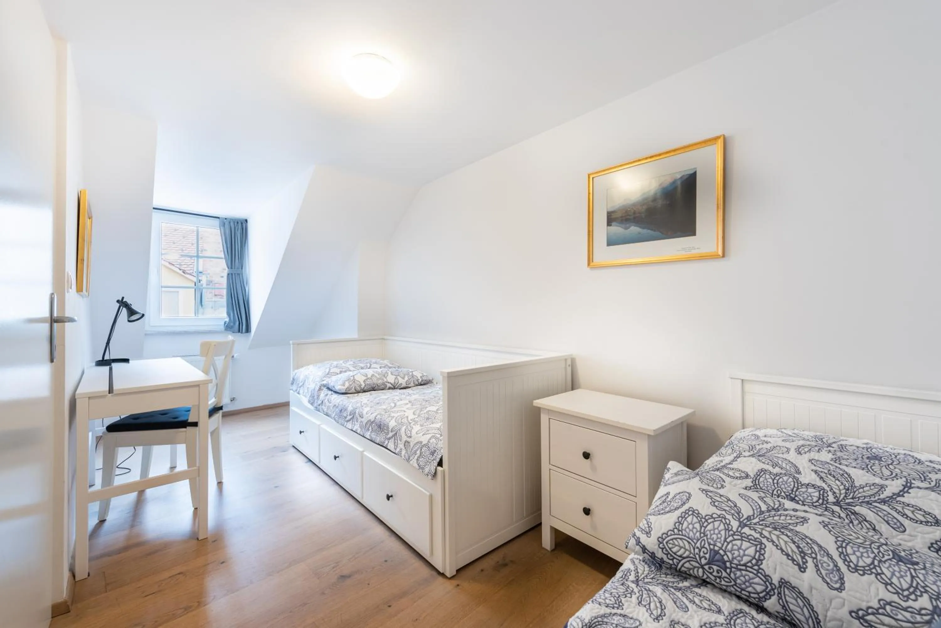 Bedroom, Bed in Kollmann Rooms and Apartments