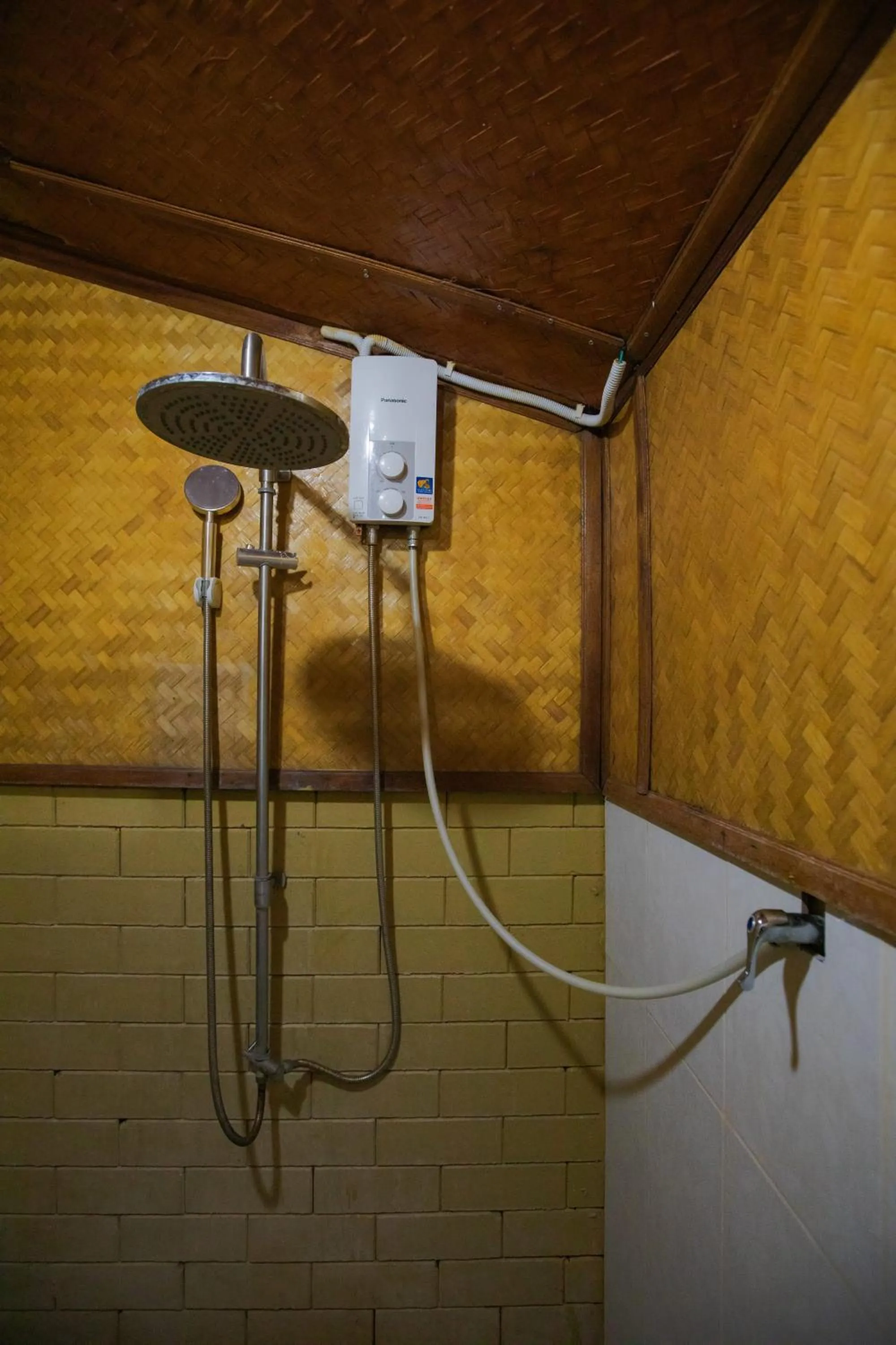 Shower in Chareena Beachside