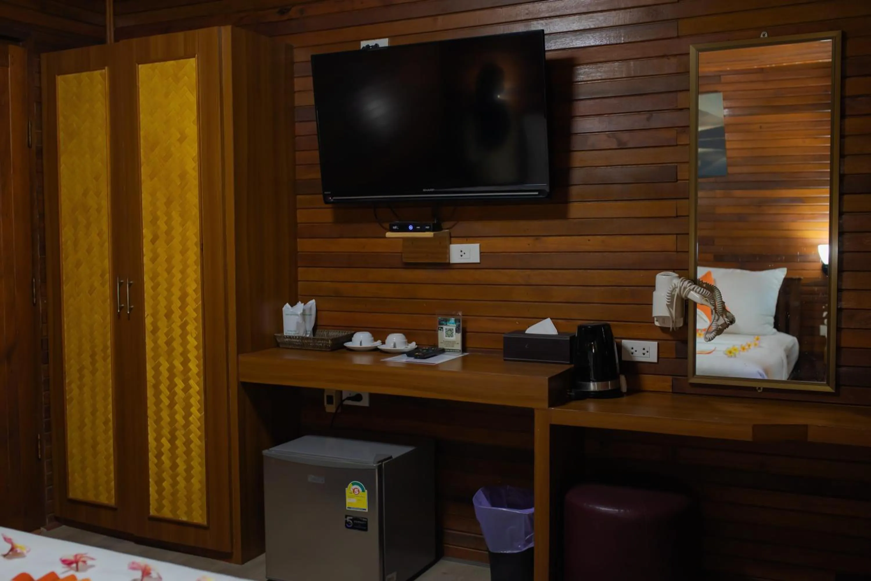 TV and multimedia in Chareena Beachside