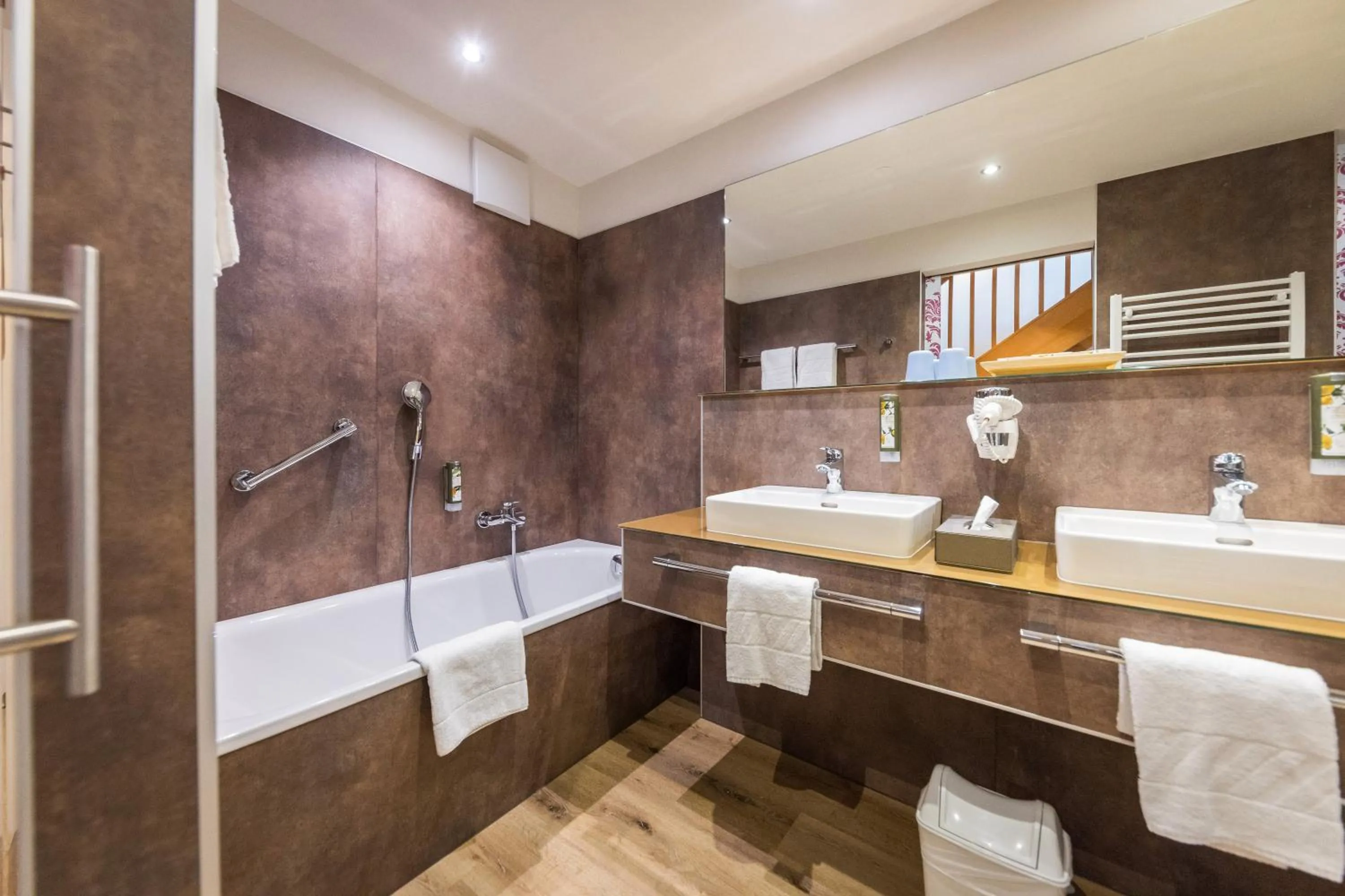 Bathroom in Schlosshotel Mondsee