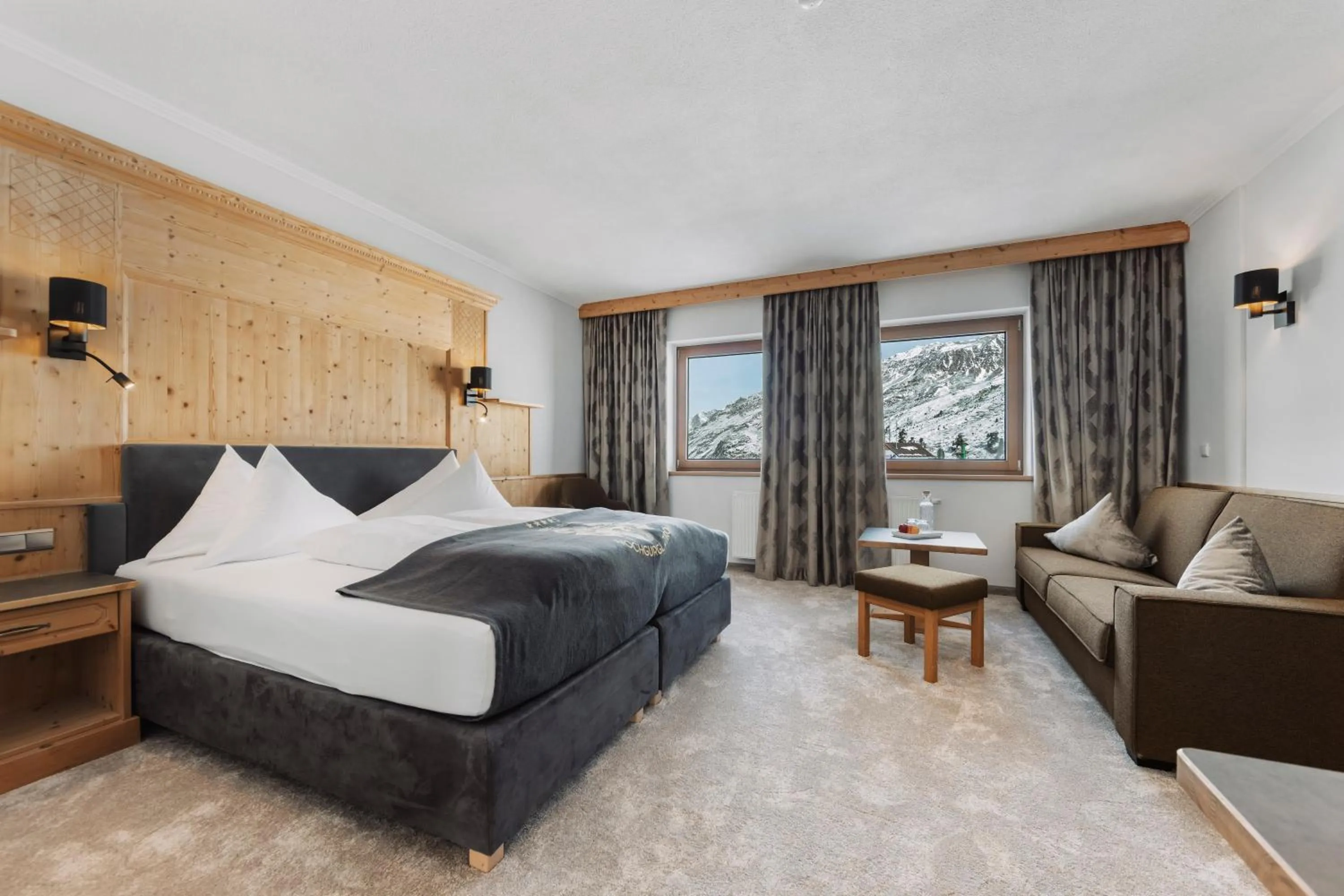 Photo of the whole room, Bed in SKI - GOLF - WELLNESS Hotel Riml