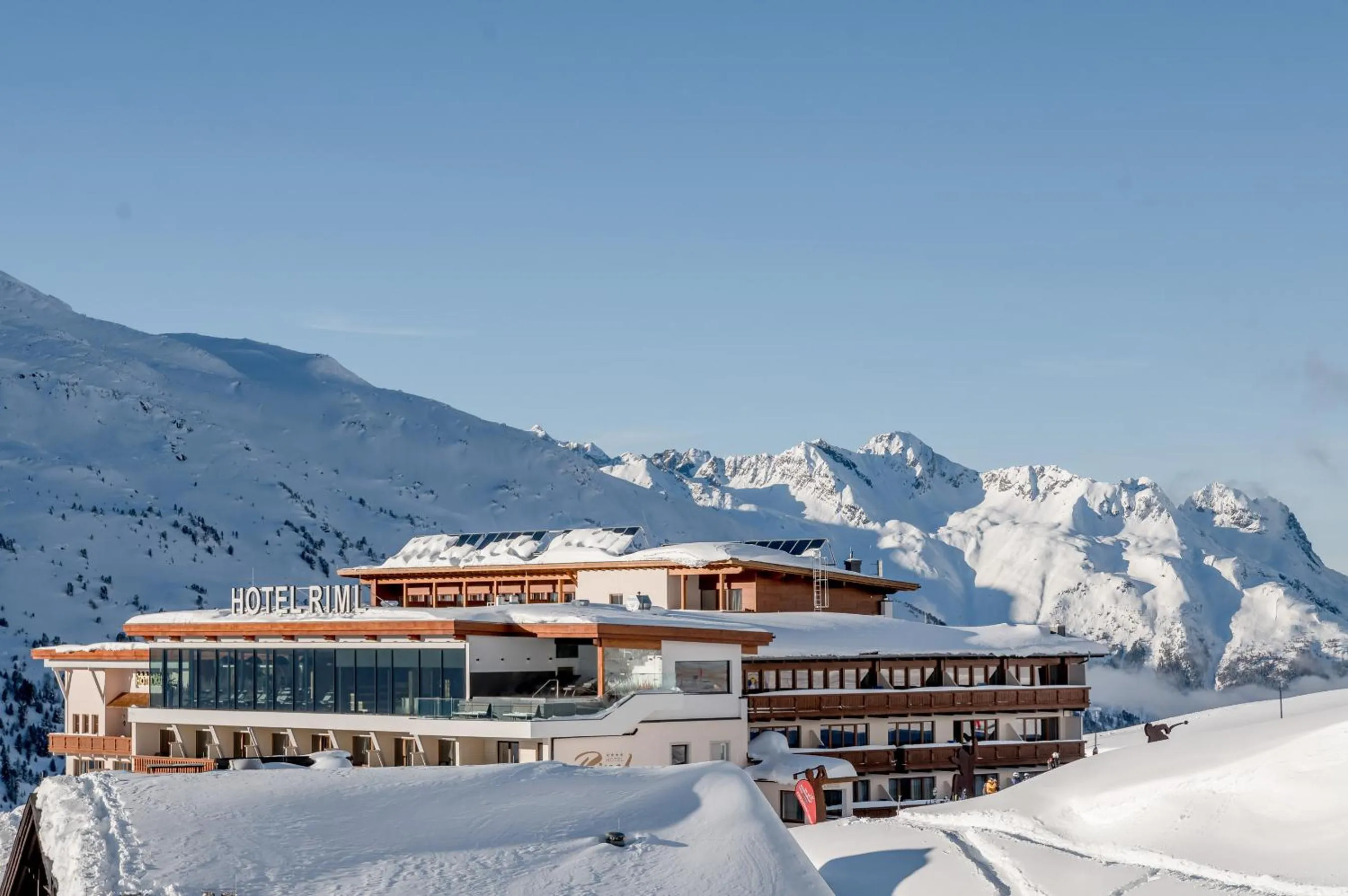 Swimming pool in SKI - GOLF - WELLNESS Hotel Riml
