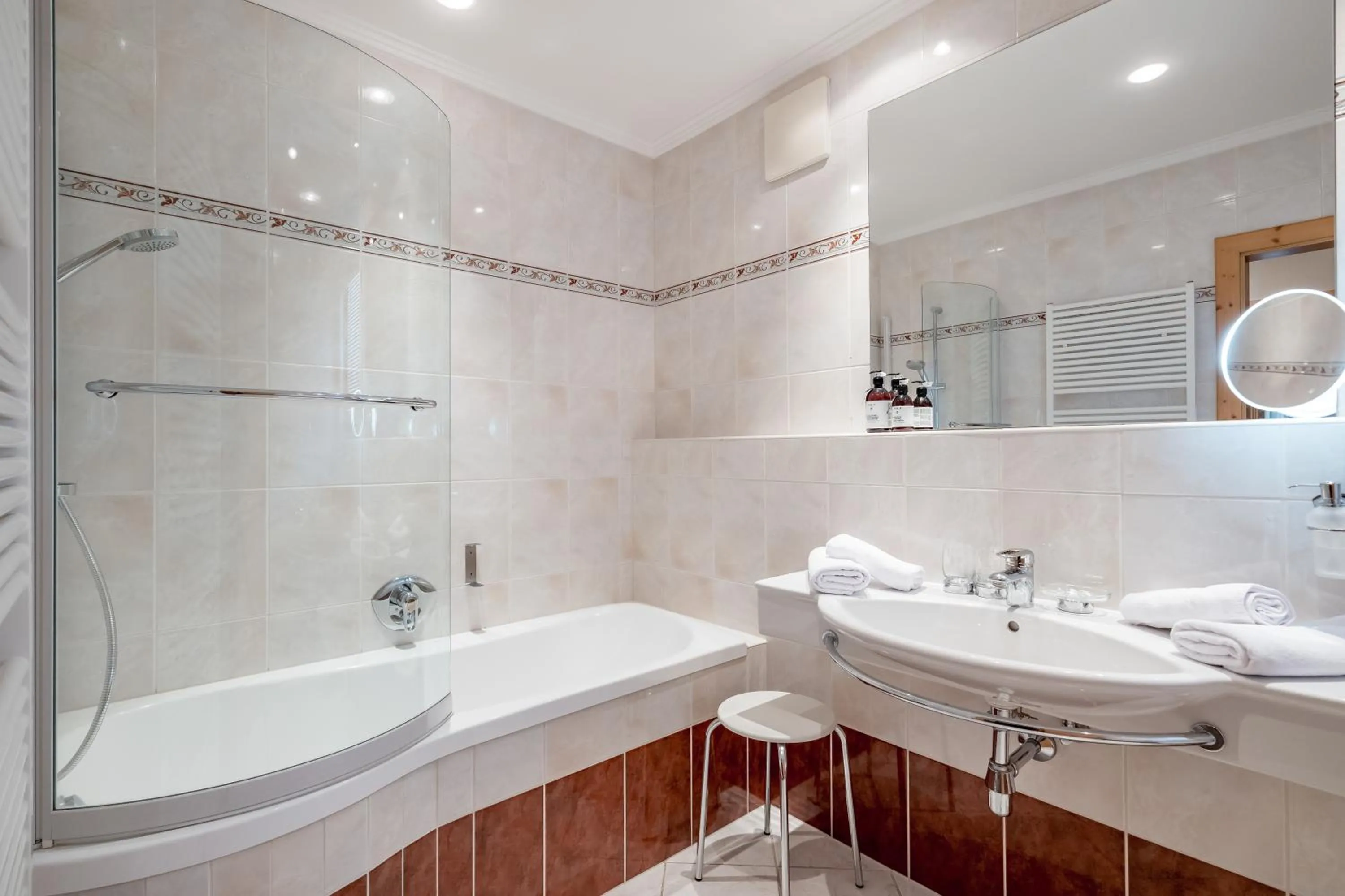 Bathroom in SKI - GOLF - WELLNESS Hotel Riml