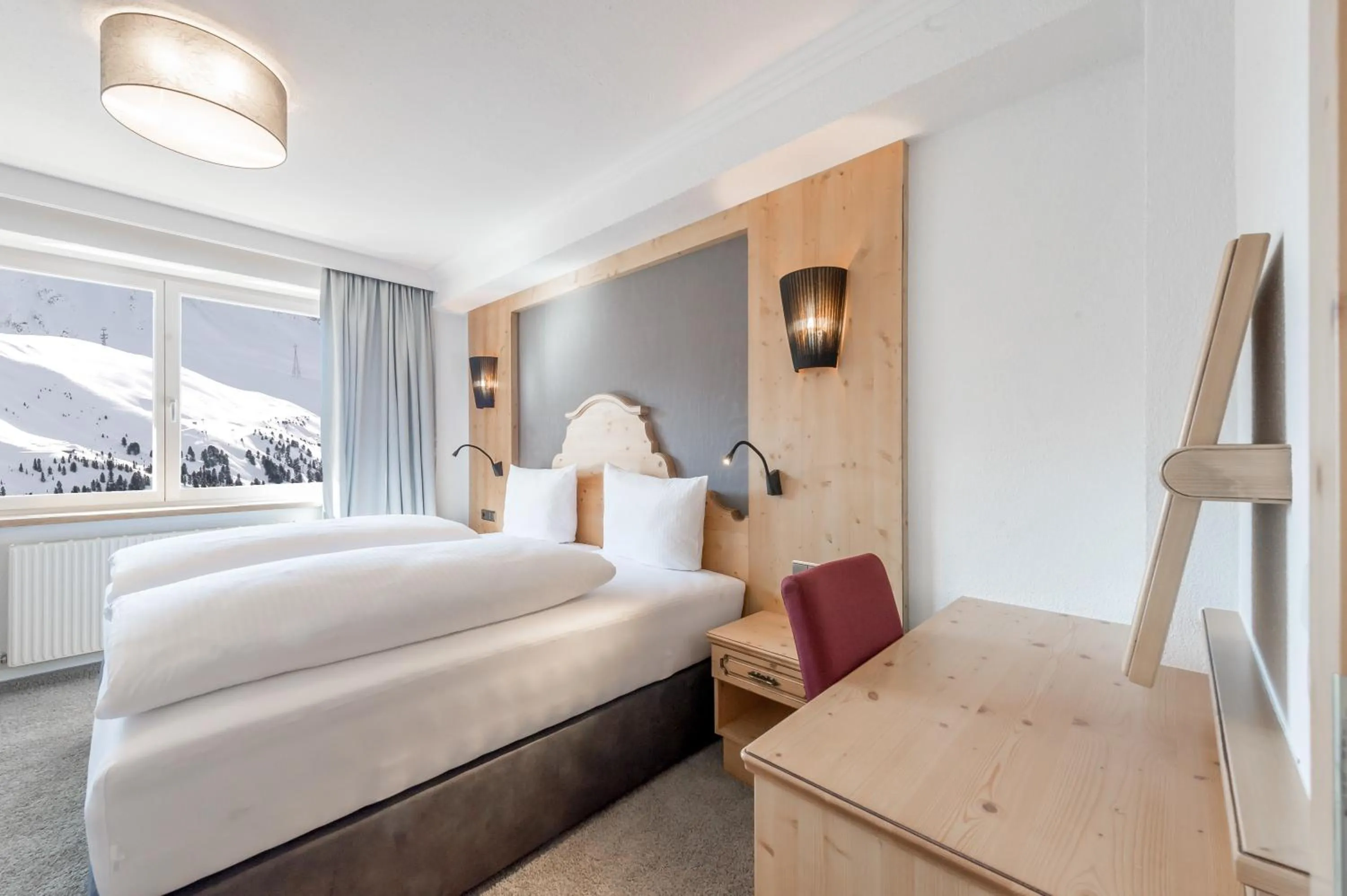 Photo of the whole room, Bed in SKI - GOLF - WELLNESS Hotel Riml