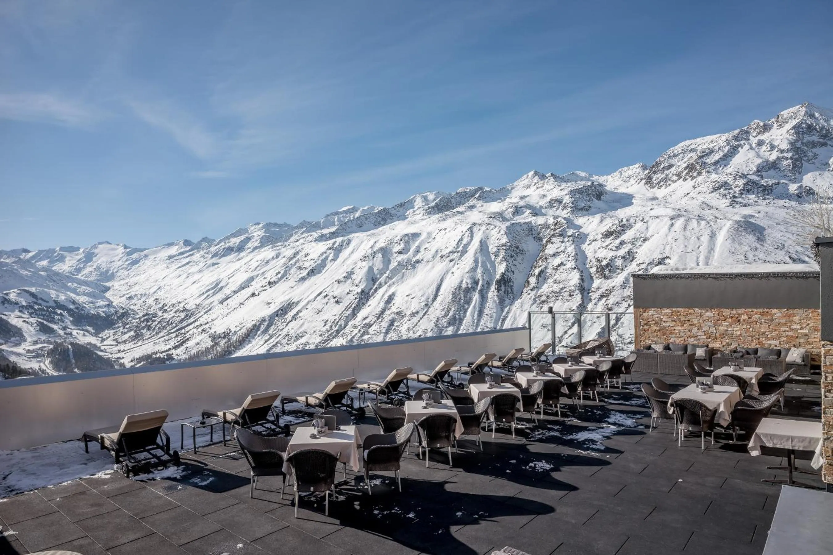 Balcony/Terrace in SKI - GOLF - WELLNESS Hotel Riml
