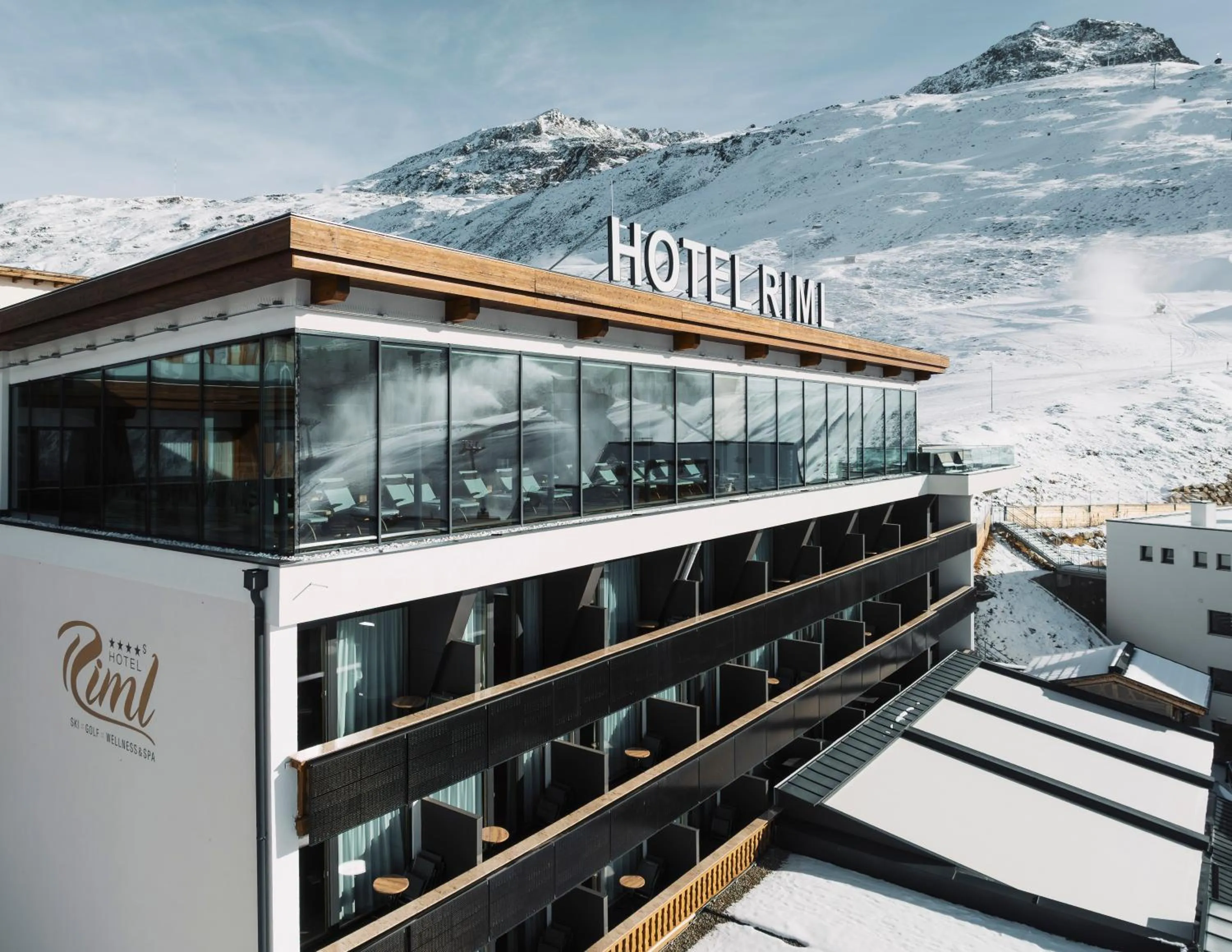 Property building in SKI - GOLF - WELLNESS Hotel Riml