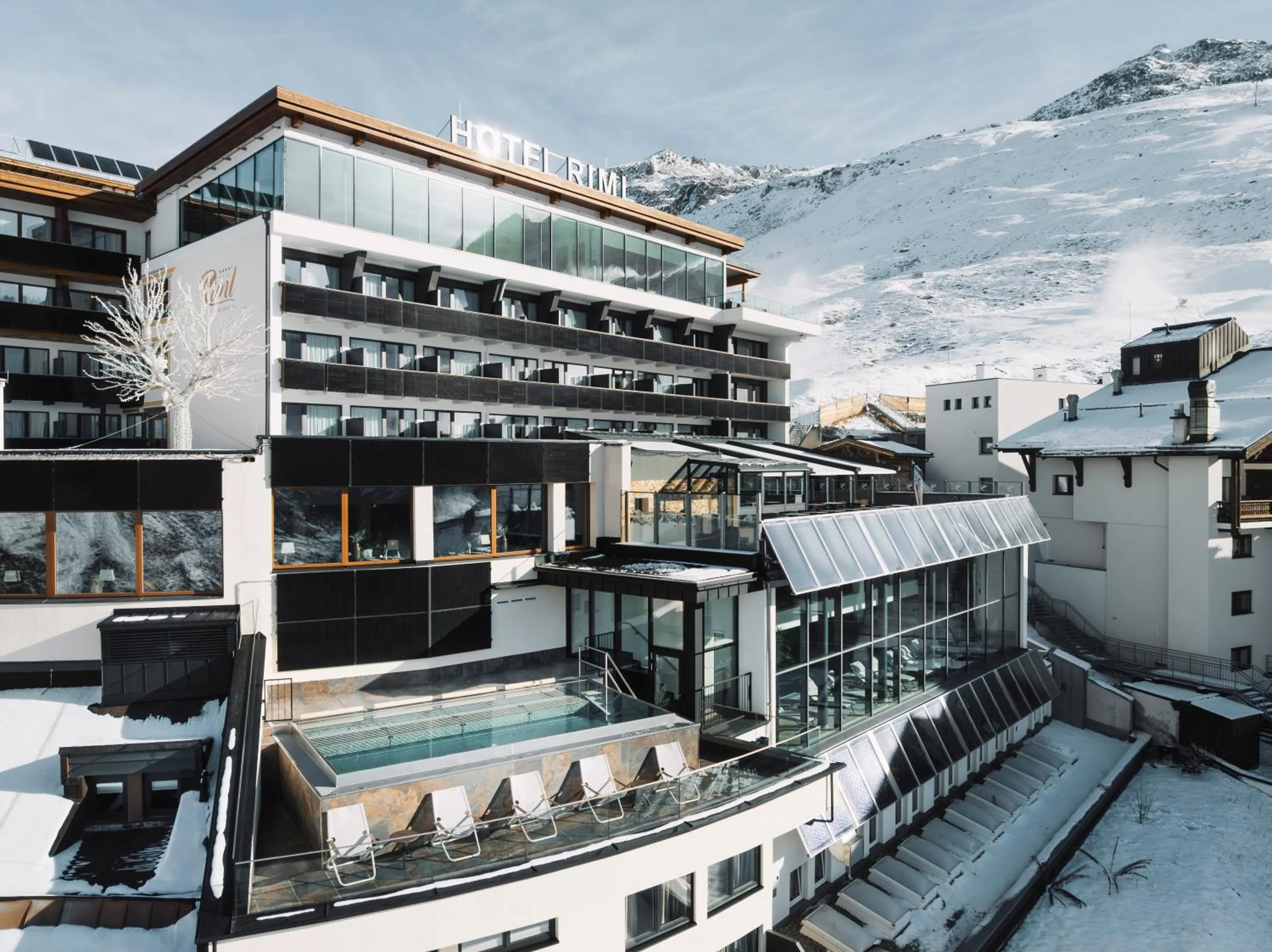 Property building in SKI - GOLF - WELLNESS Hotel Riml