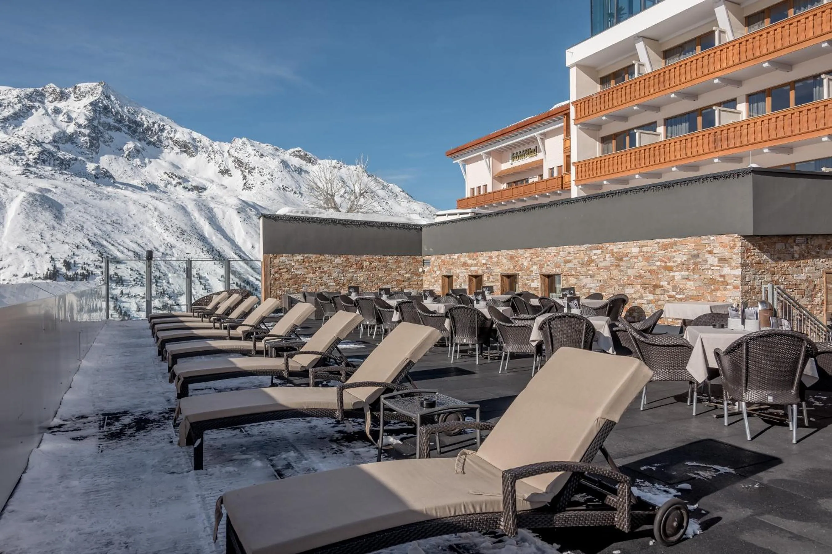 Balcony/Terrace in SKI - GOLF - WELLNESS Hotel Riml