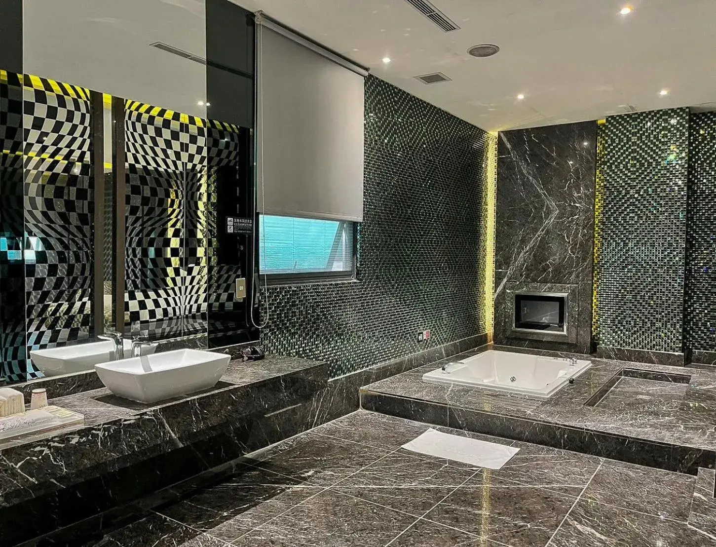 Bathroom in All-Ur Boutique Motel - ChungLi Branch