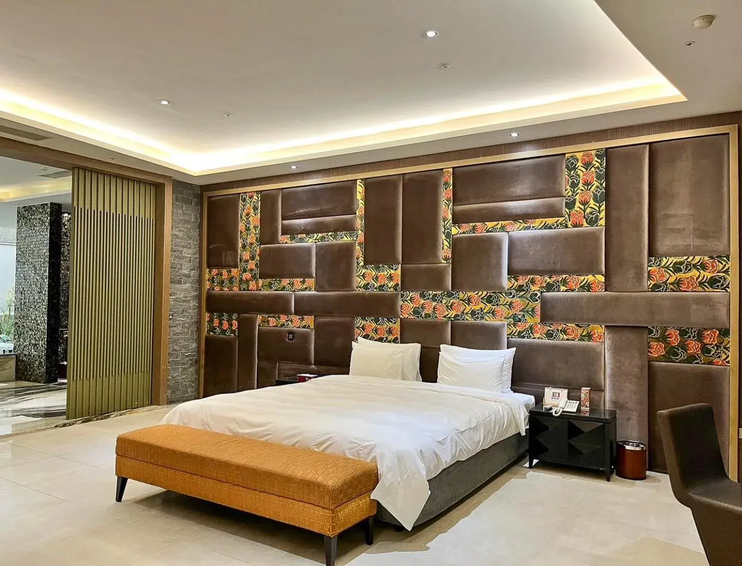 Bed in All-Ur Boutique Motel - ChungLi Branch