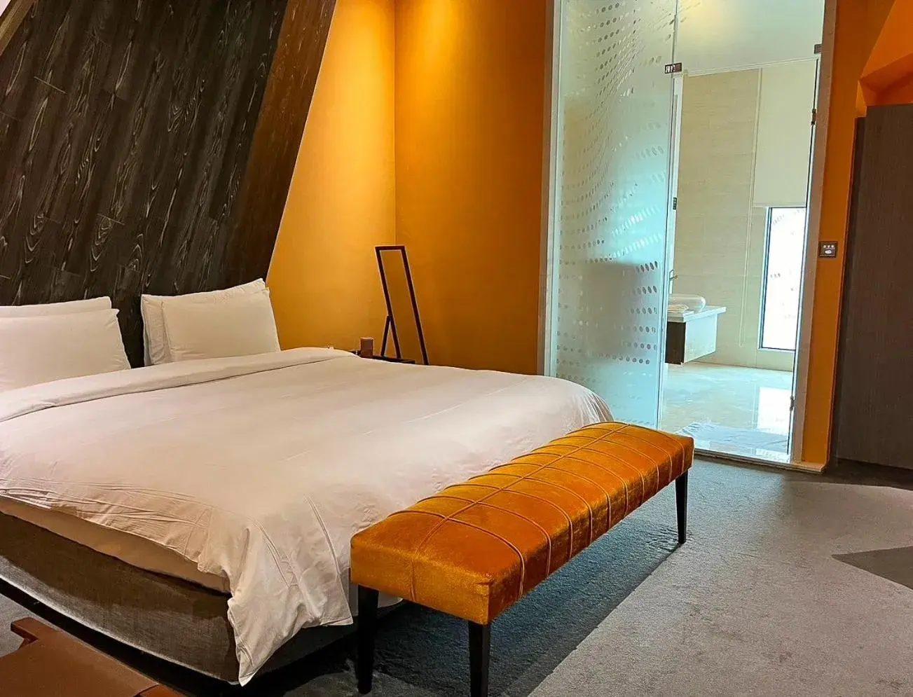 Bed in All-Ur Boutique Motel - ChungLi Branch