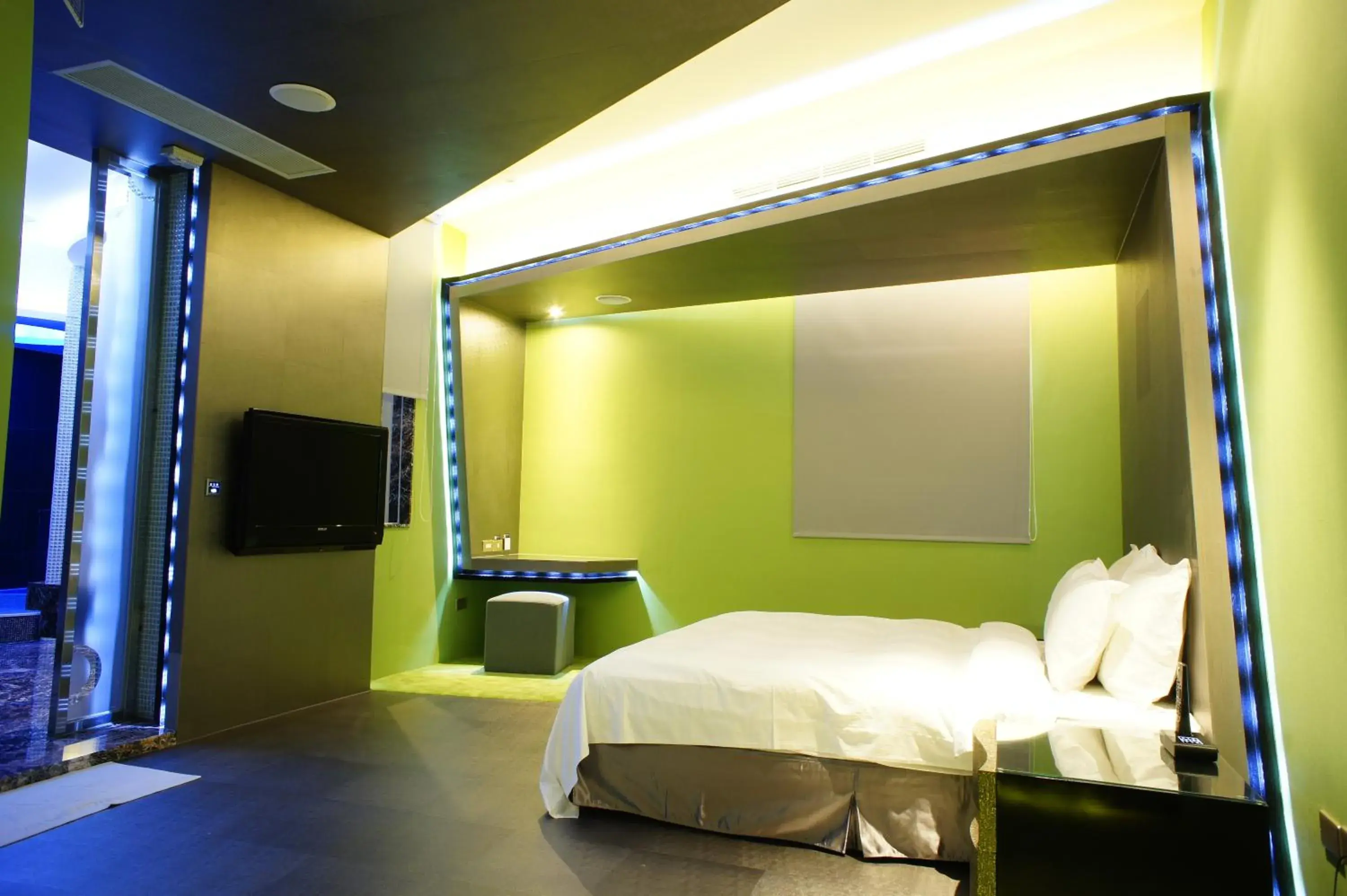 bunk bed, Bed in All-Ur Boutique Motel - ChungLi Branch