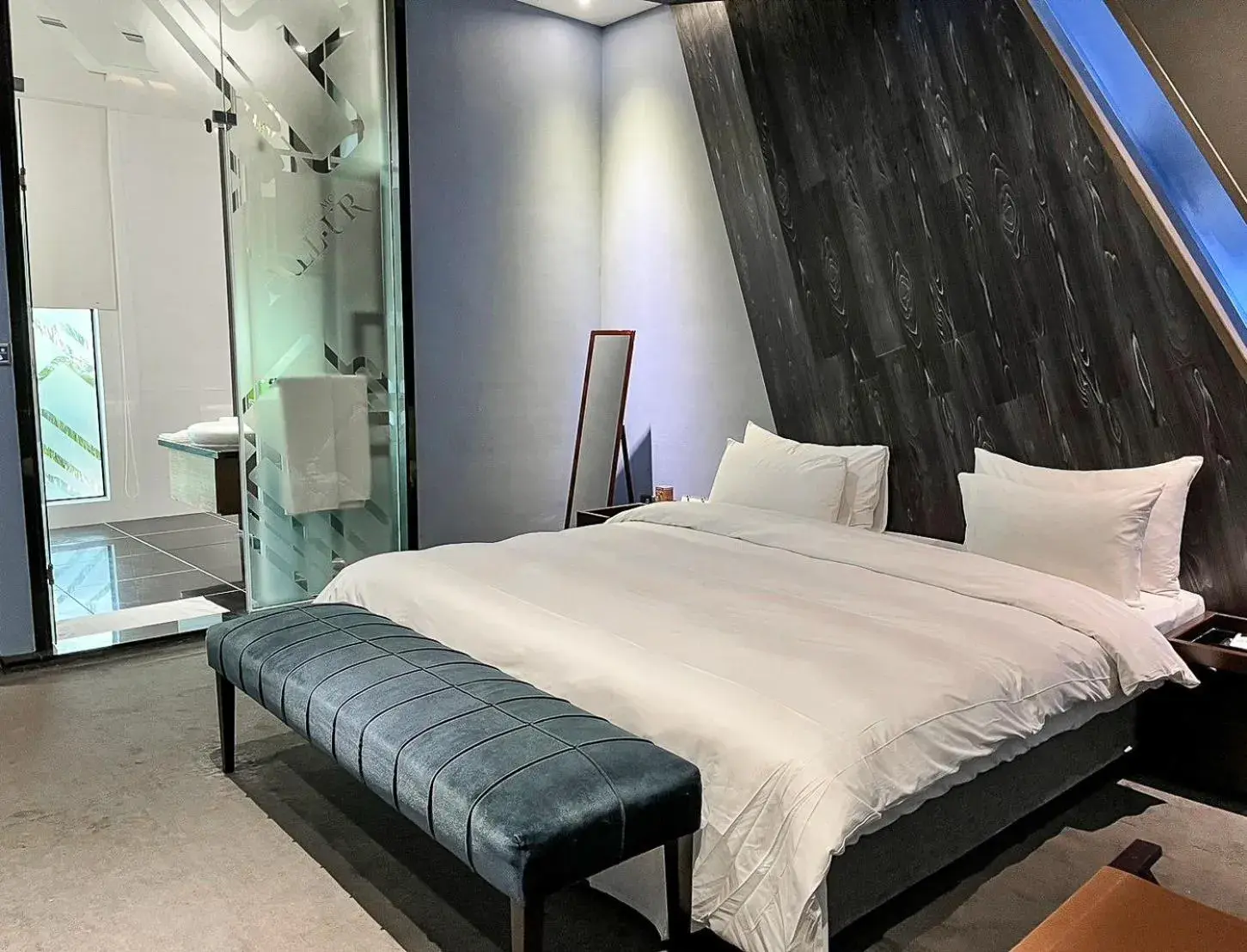 Bed in All-Ur Boutique Motel - ChungLi Branch