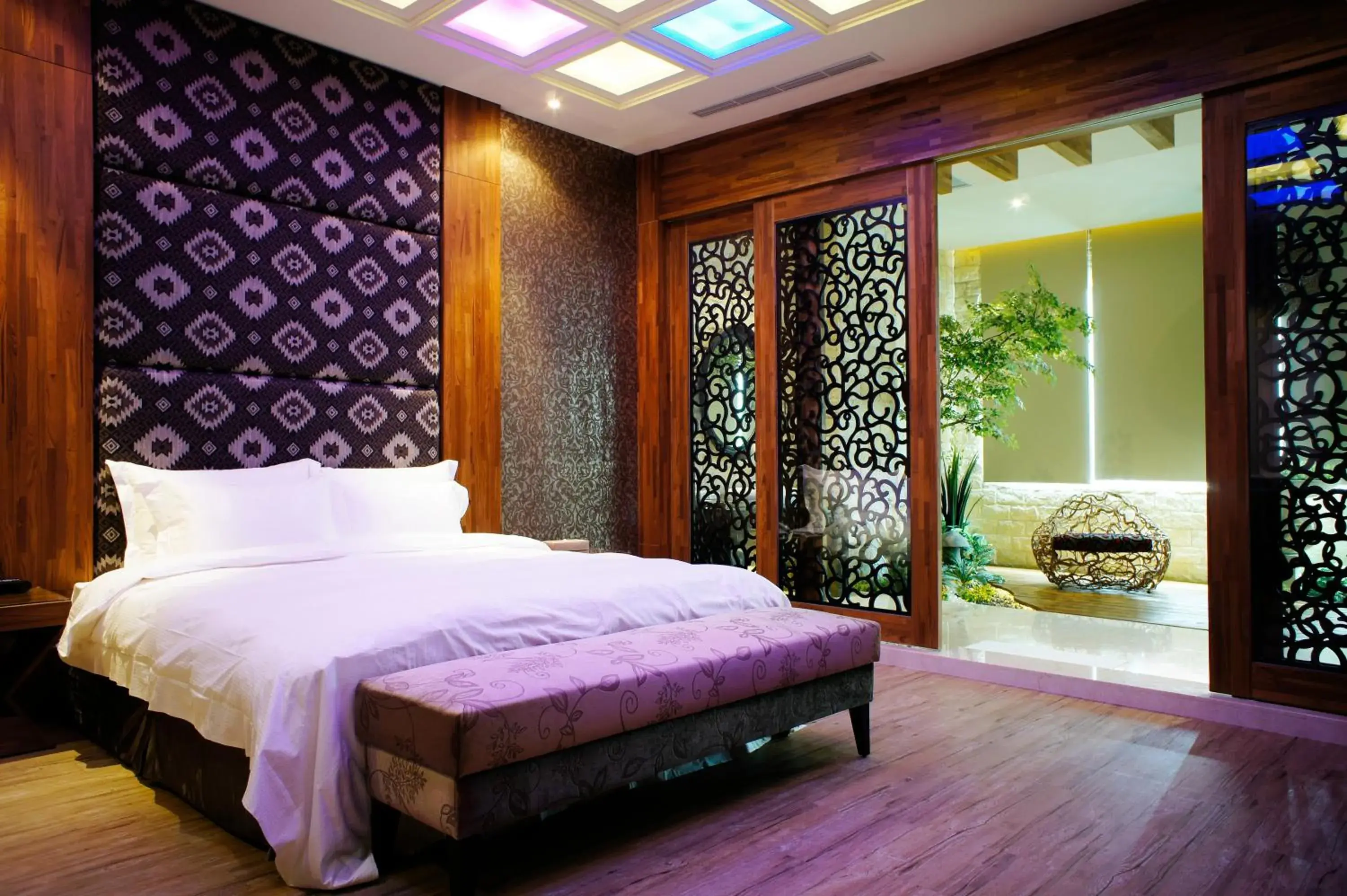 Bed in All-Ur Boutique Motel - ChungLi Branch