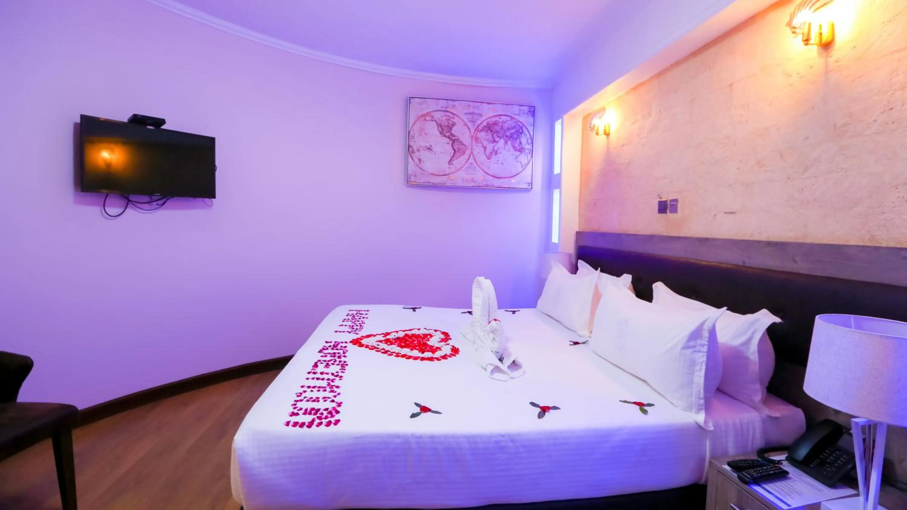 Photo of the whole room in Aberdare Prestige & Royal Cottages