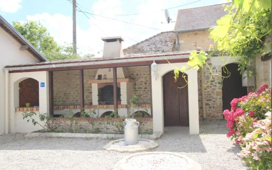 BBQ facilities in les hirondelles bleues