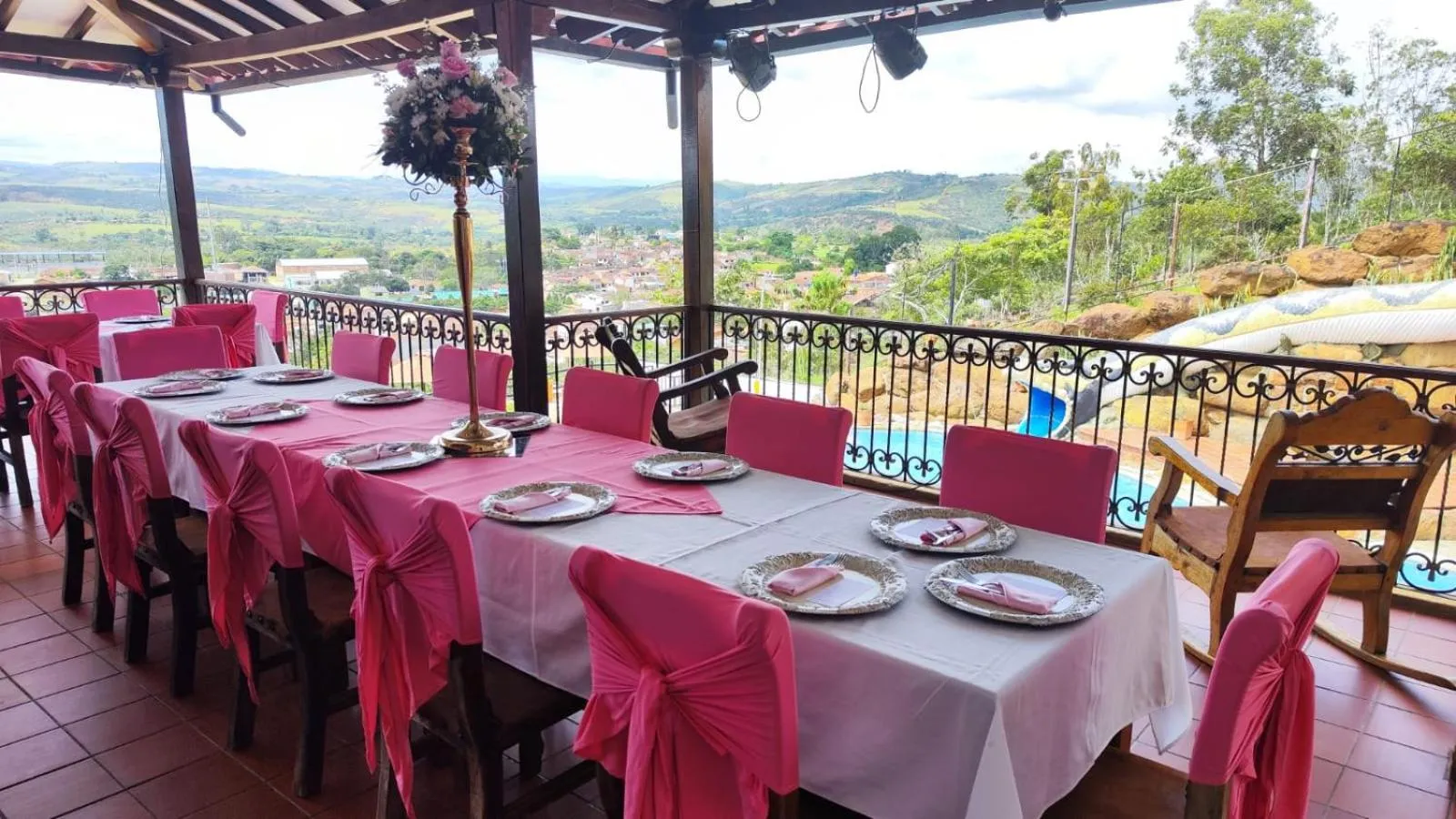 Restaurant/places to eat in Hotel Las Rocas Resort Villanueva