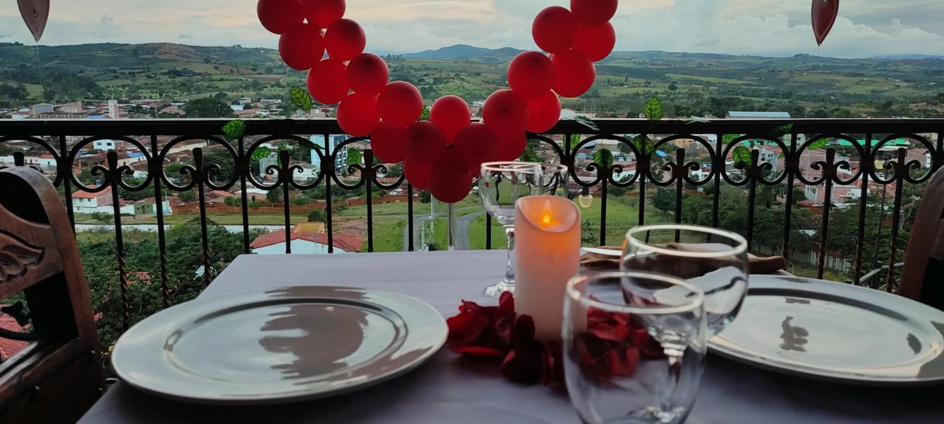 Restaurant/places to eat in Hotel Las Rocas Resort Villanueva