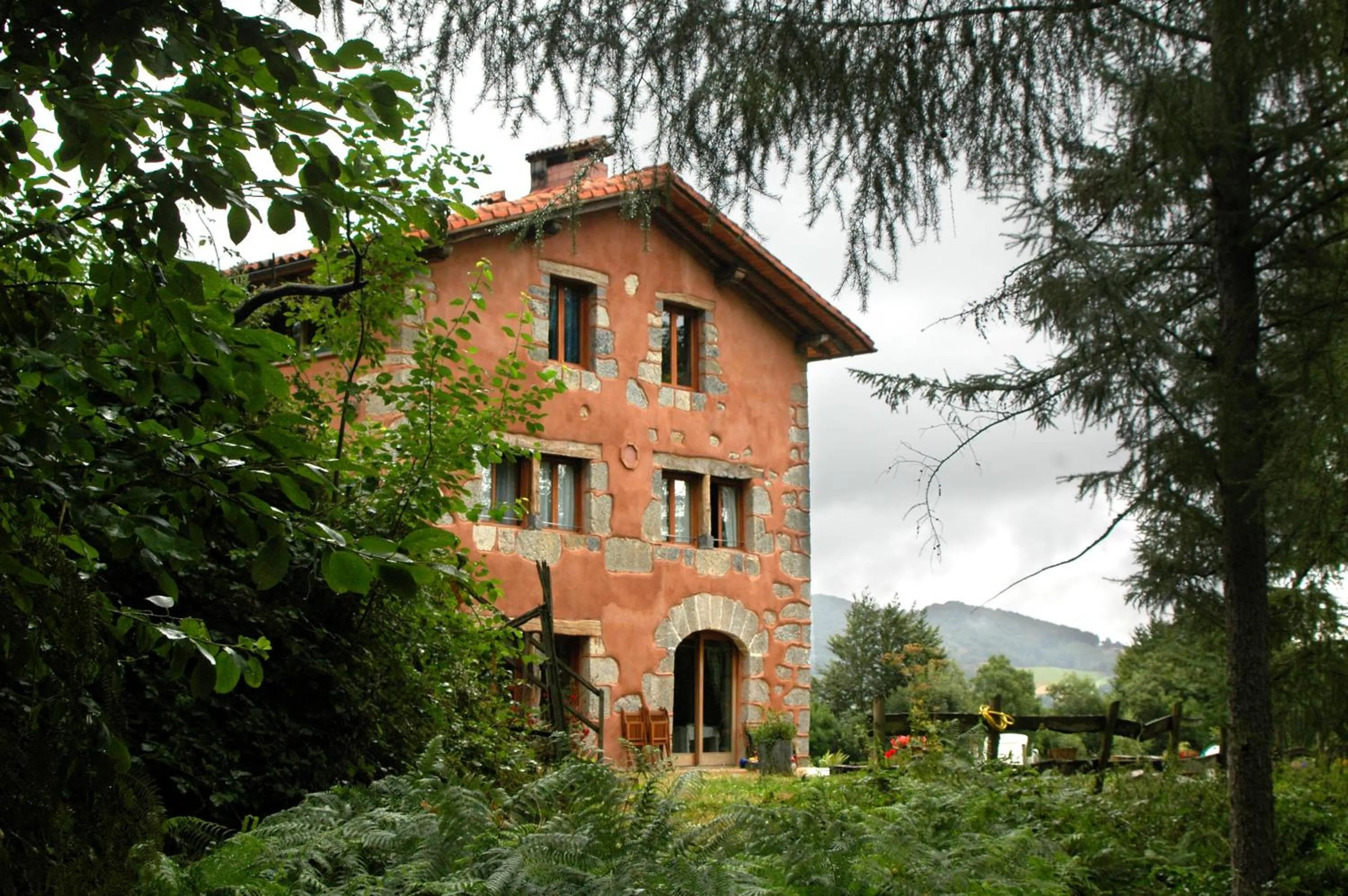 Property building in Casa Rural Ecológica Kaaño Etxea
