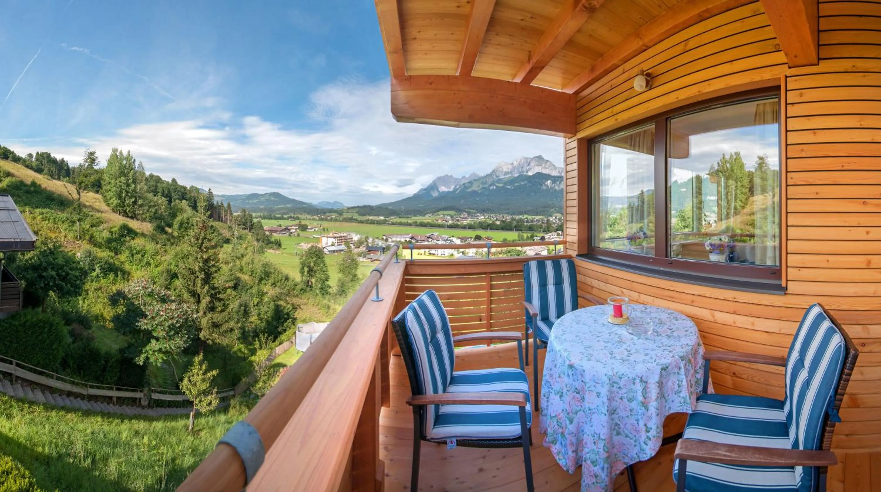 Balcony/Terrace in Romantik Aparthotel Sonnleitn