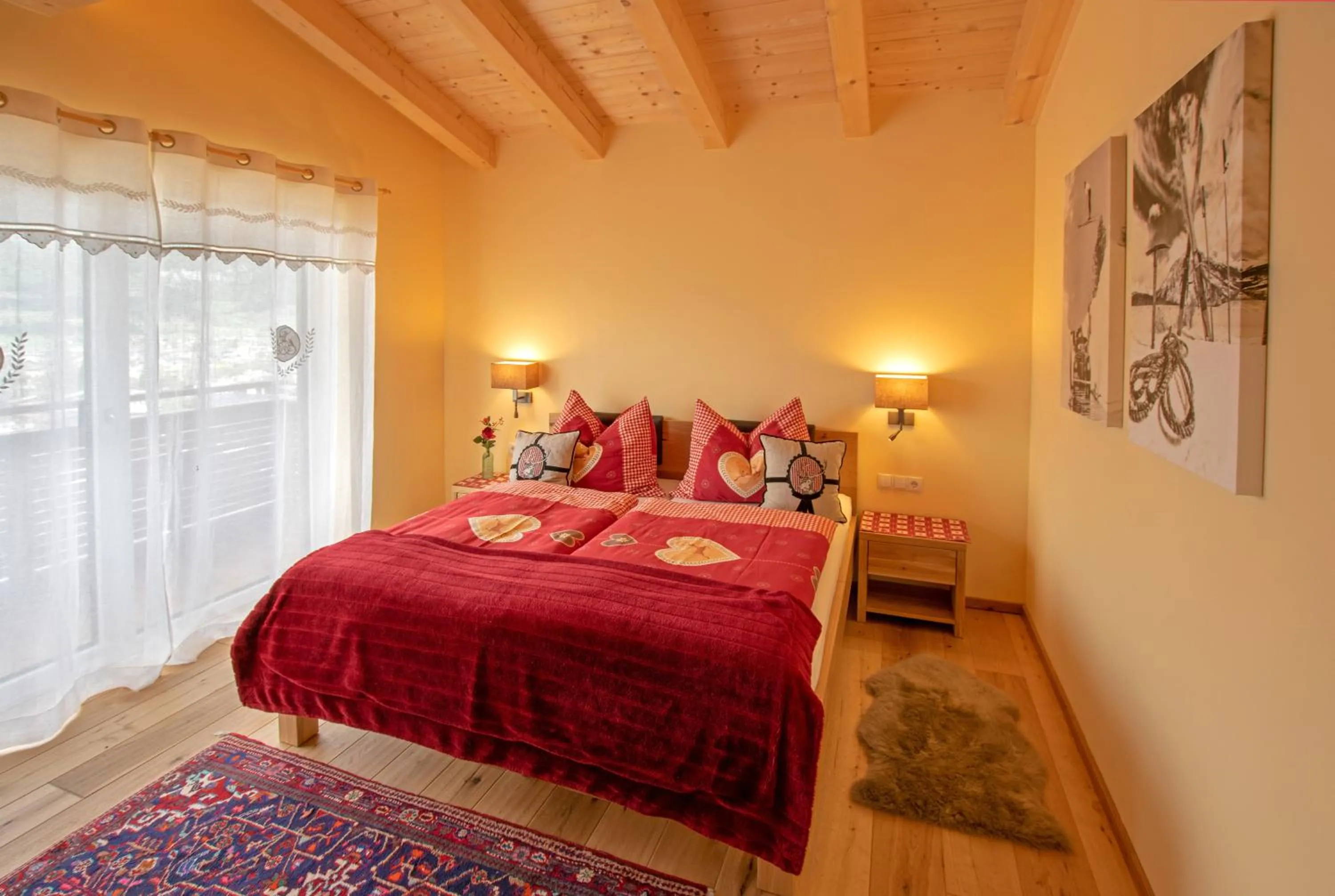 Bedroom, Bed in Romantik Aparthotel Sonnleitn