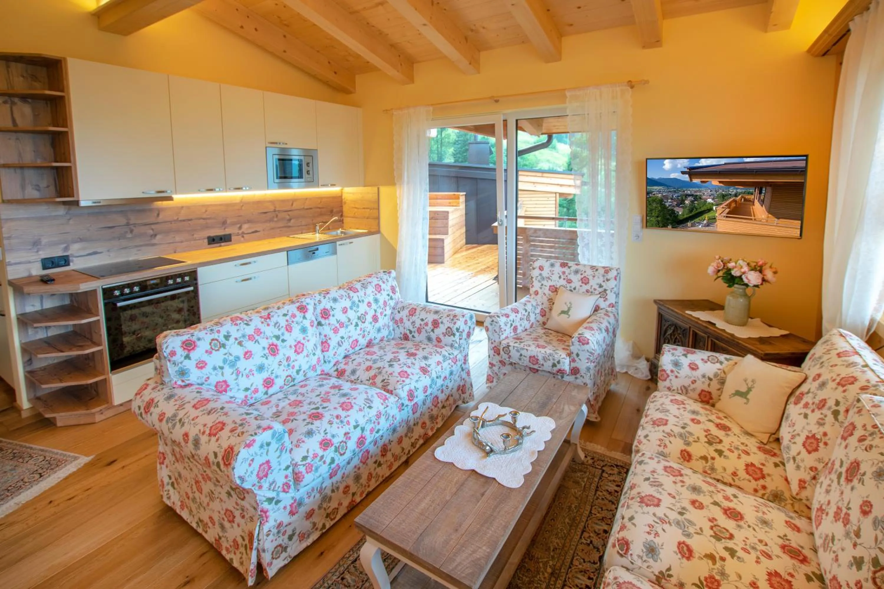 Photo of the whole room in Romantik Aparthotel Sonnleitn