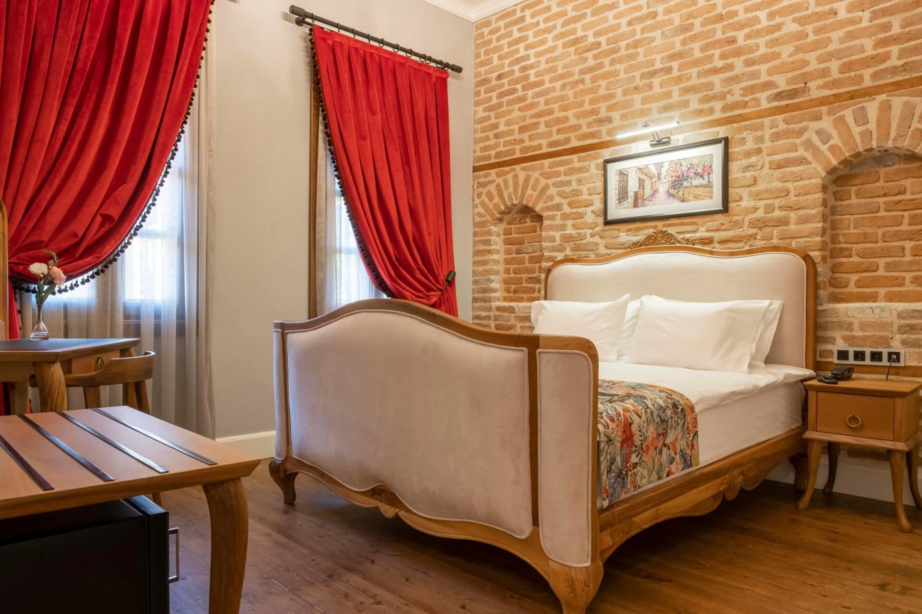 Bedroom, Bed in Hotel Lykia Old Town Antalya