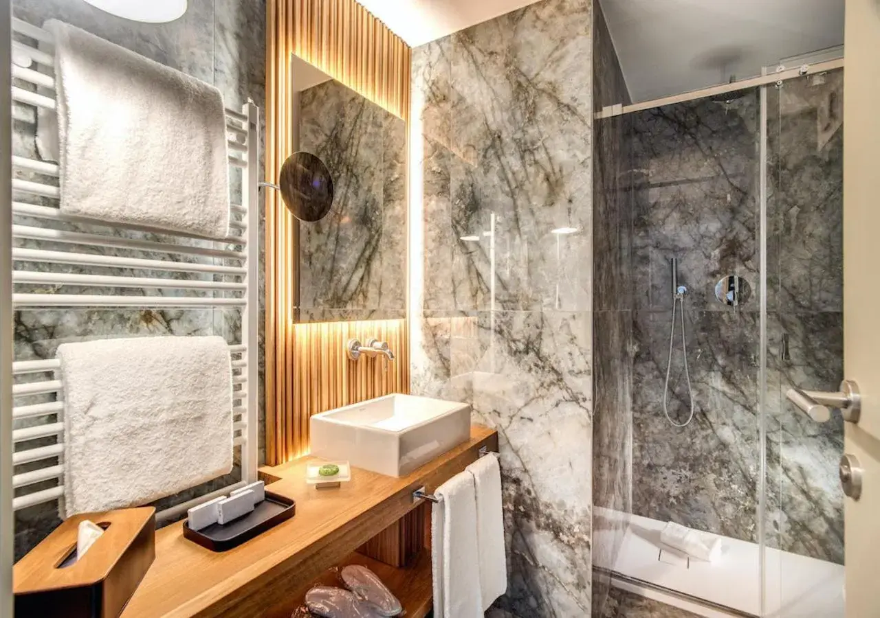 Double or Twin Room in DBH – Boutique Hotel Lake Como Double or Twin Room in DBH – Boutique Hotel Lake Como