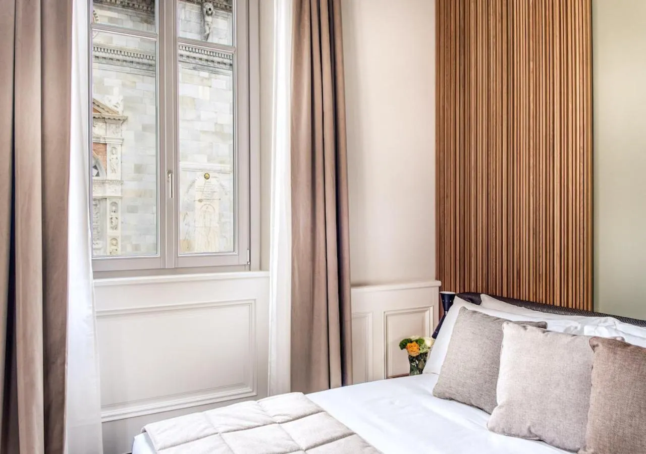 Bedroom, Bed in DBH – Boutique Hotel Lake Como