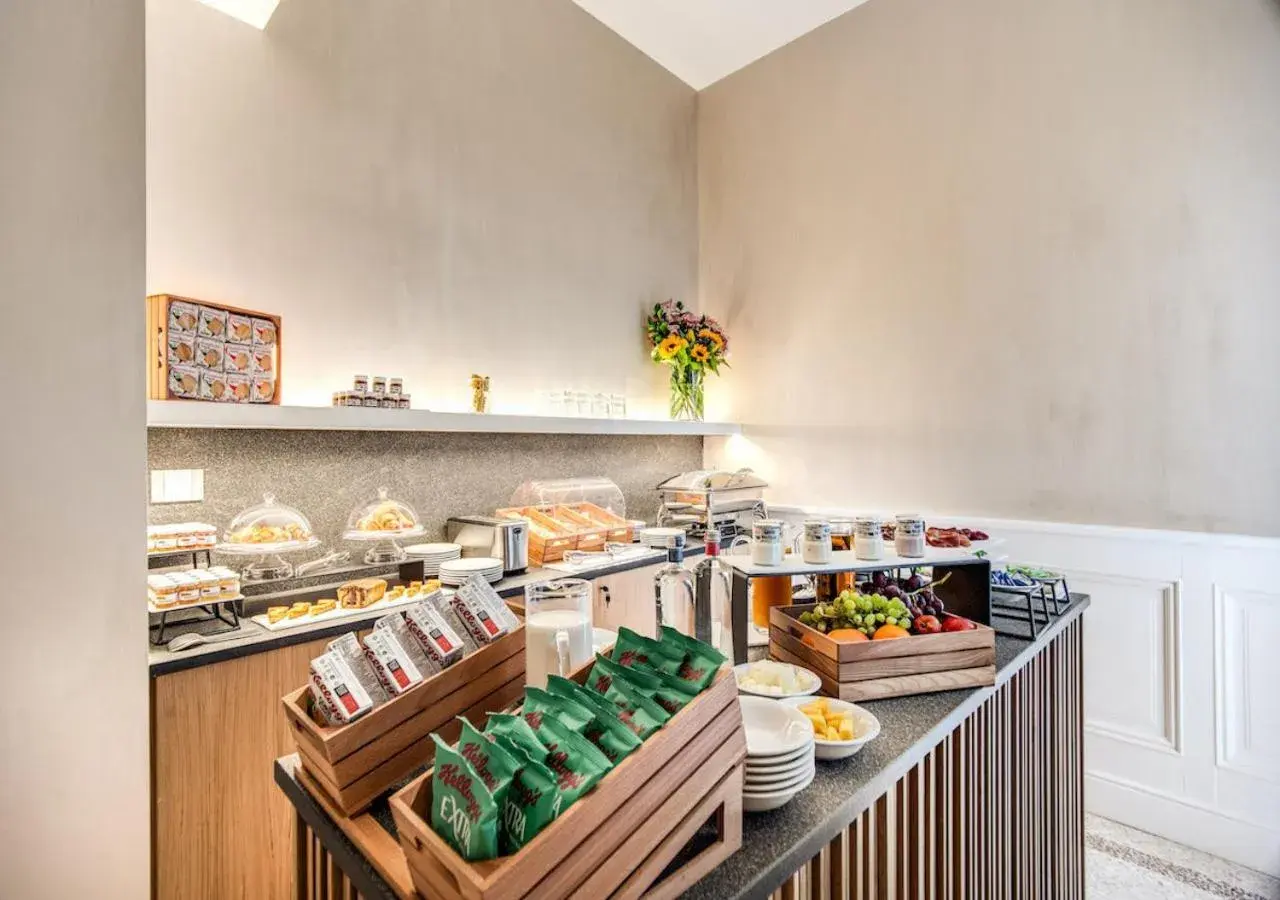 Breakfast in DBH – Boutique Hotel Lake Como Breakfast in DBH – Boutique Hotel Lake Como