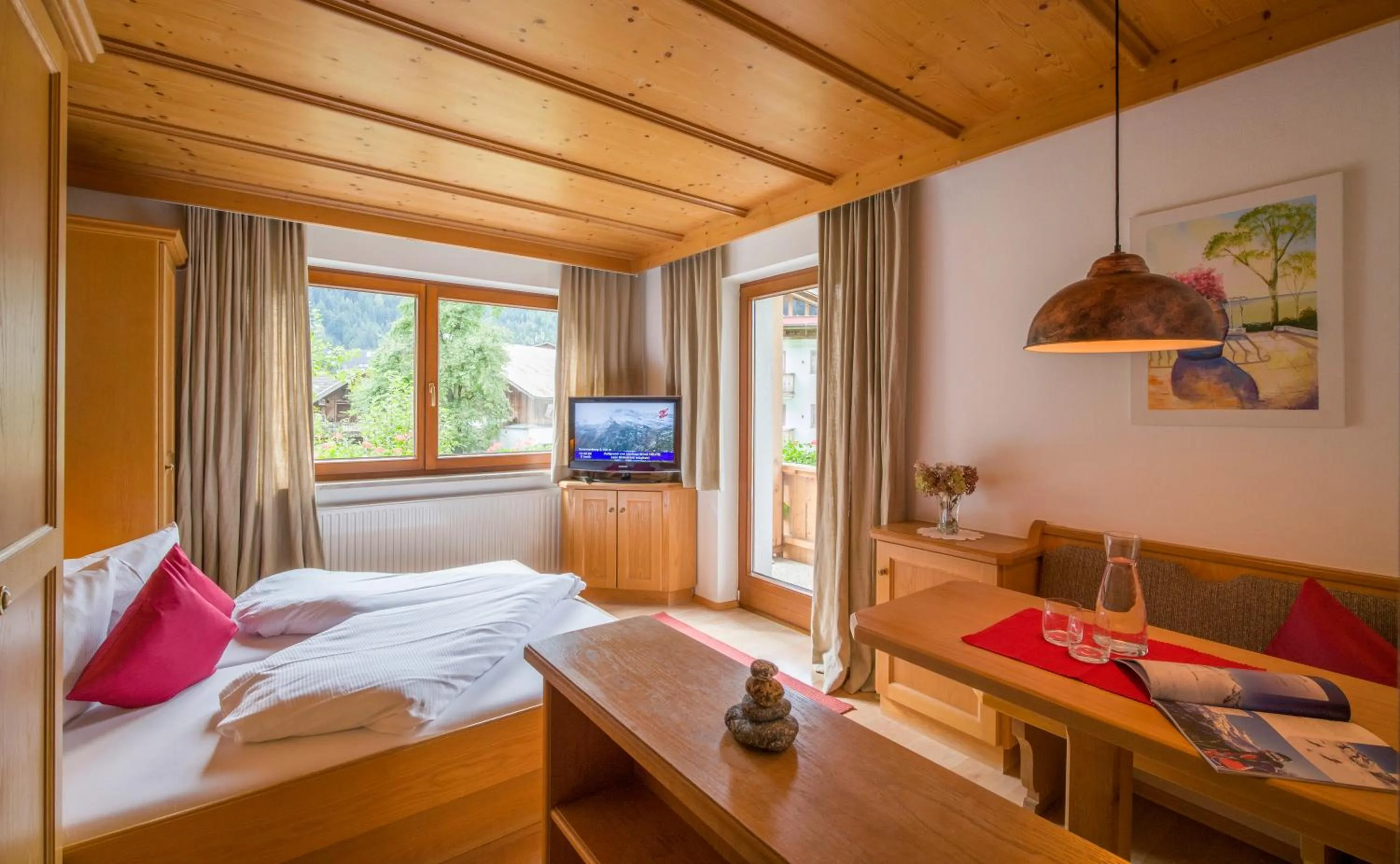 Living room, Bed in Landhaus Gasser