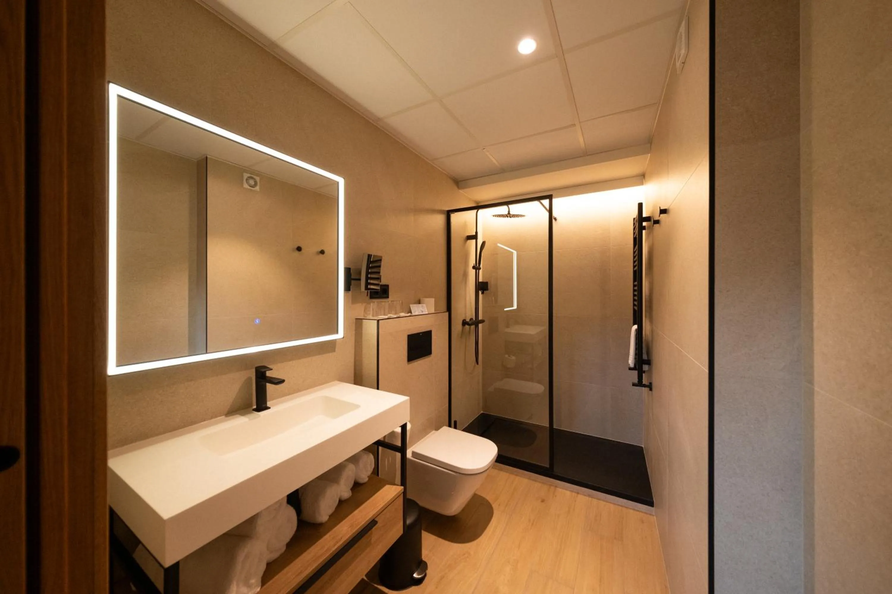 Bathroom in Hotel Petit Lacreu