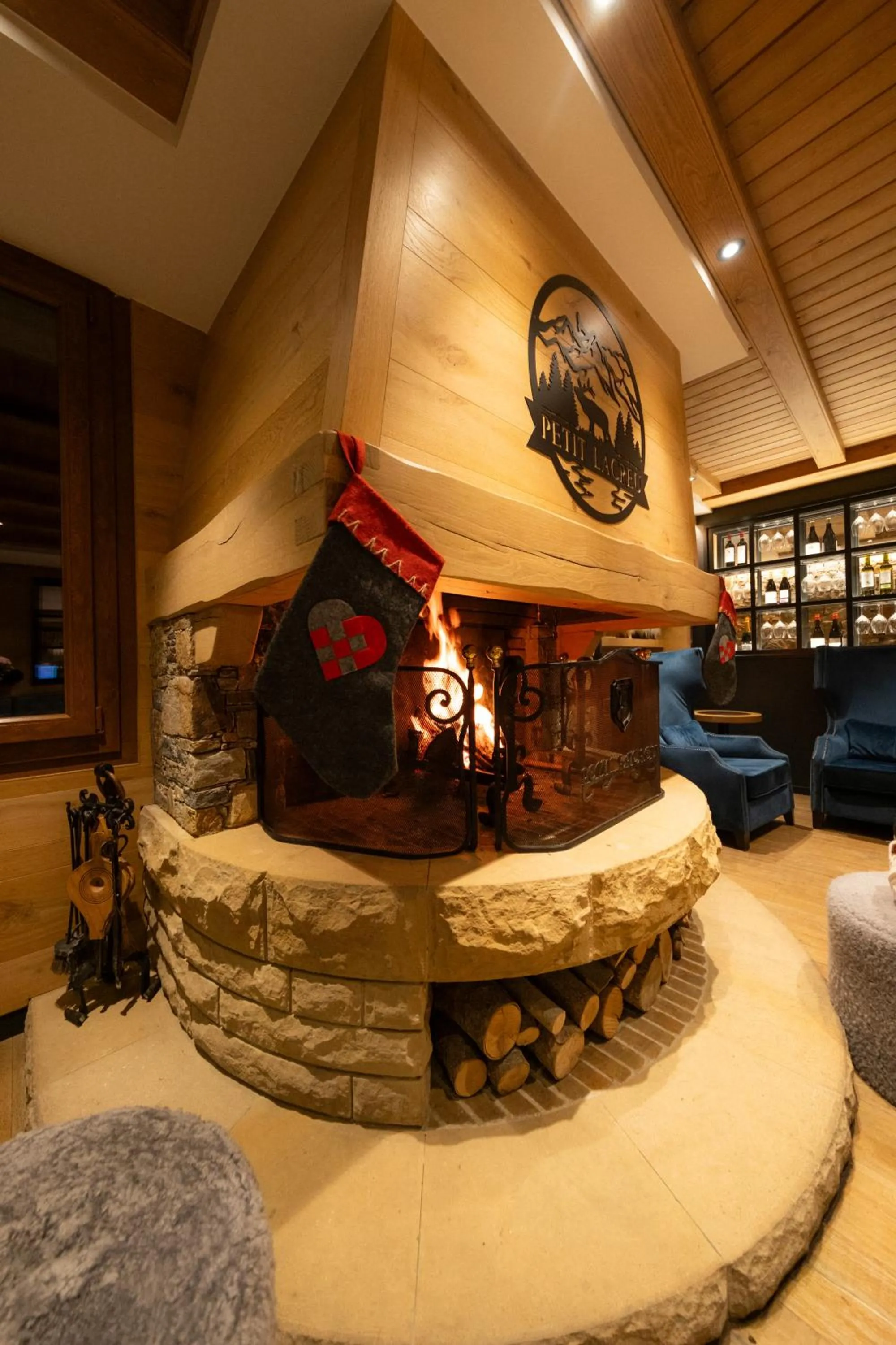 fireplace in Hotel Petit Lacreu