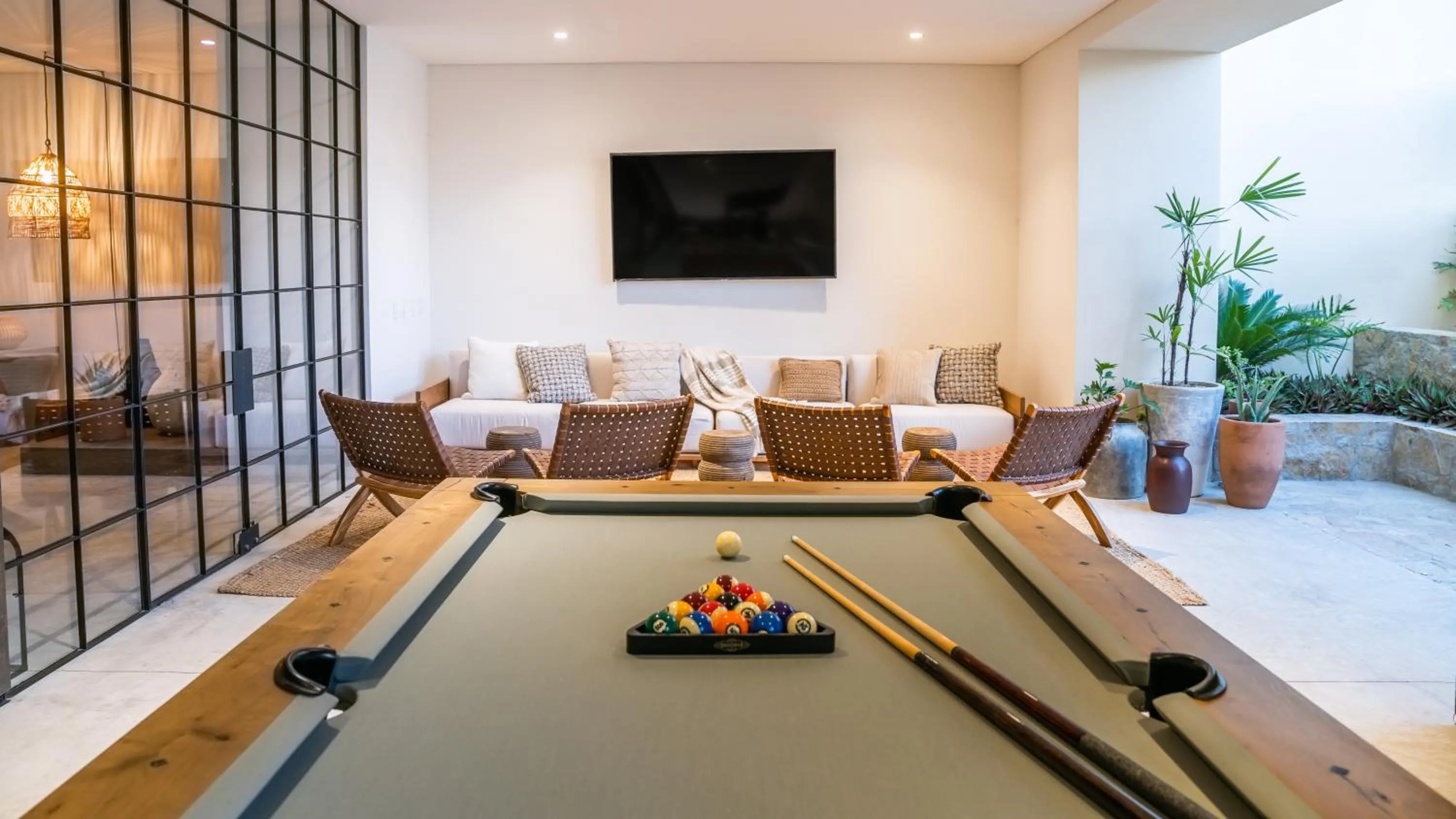Billiard in 1 Homes Preview Cabo