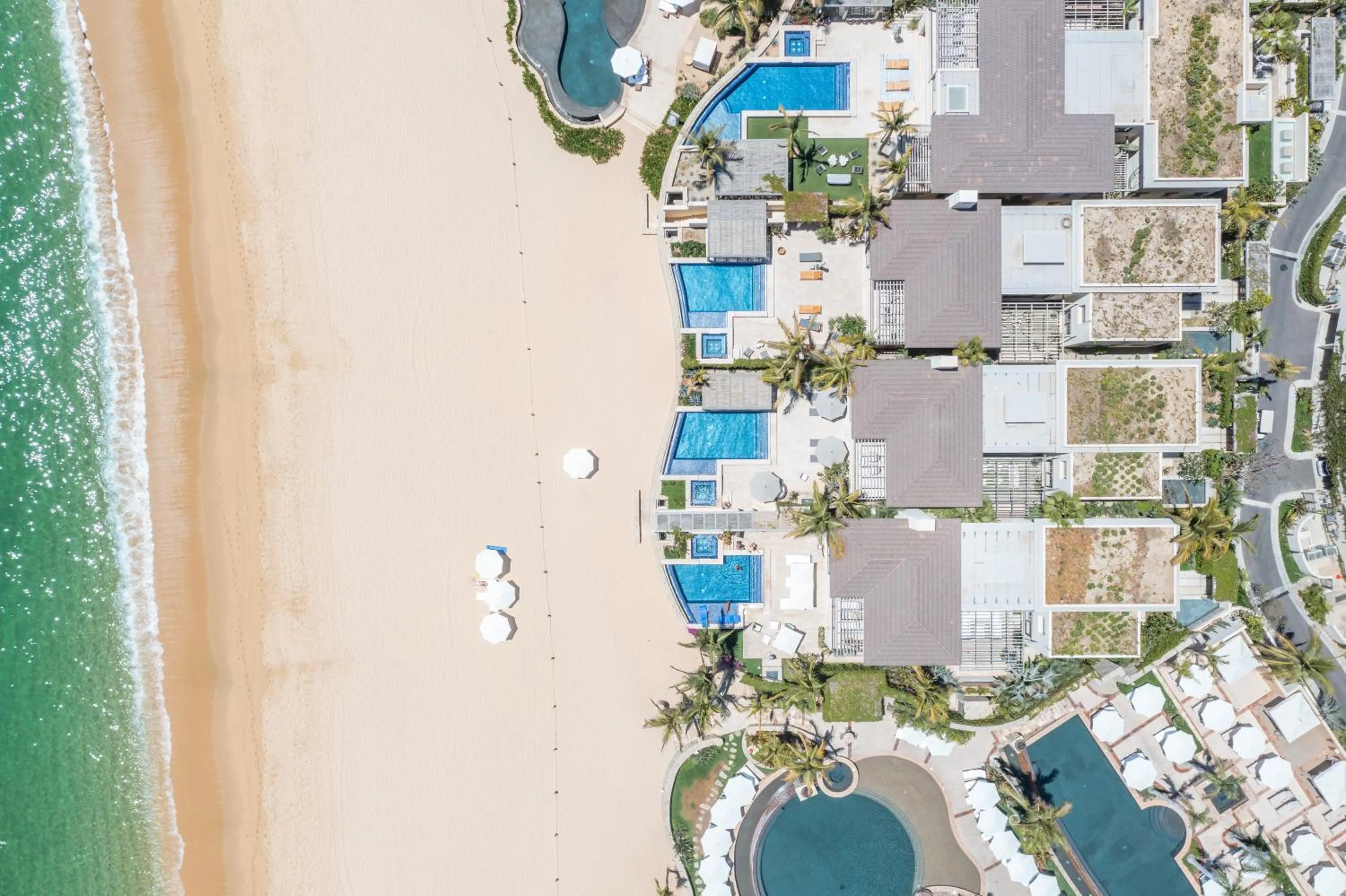 Property building in 1 Homes Preview Cabo