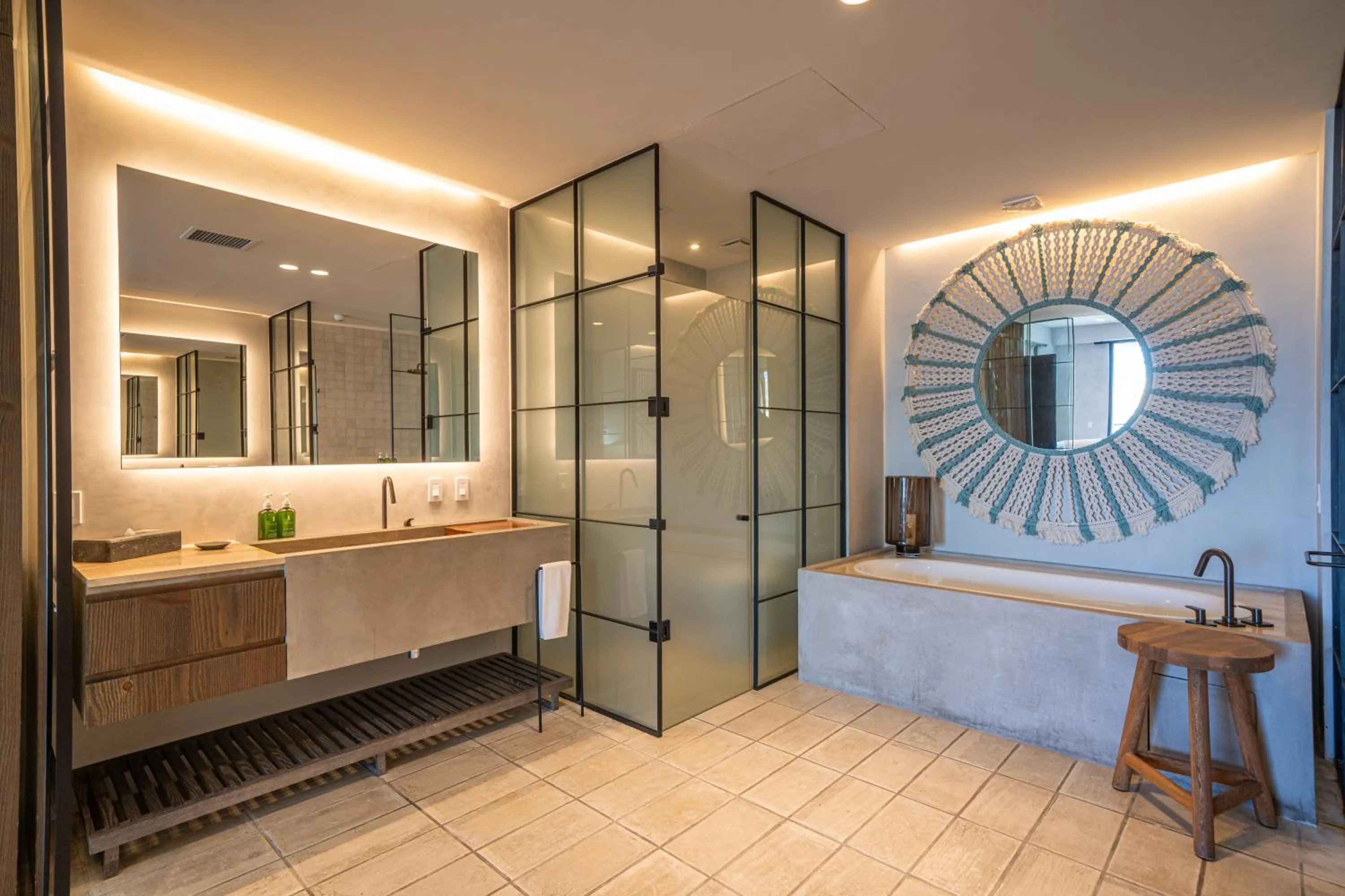 Bathroom, Bed in 1 Homes Preview Cabo