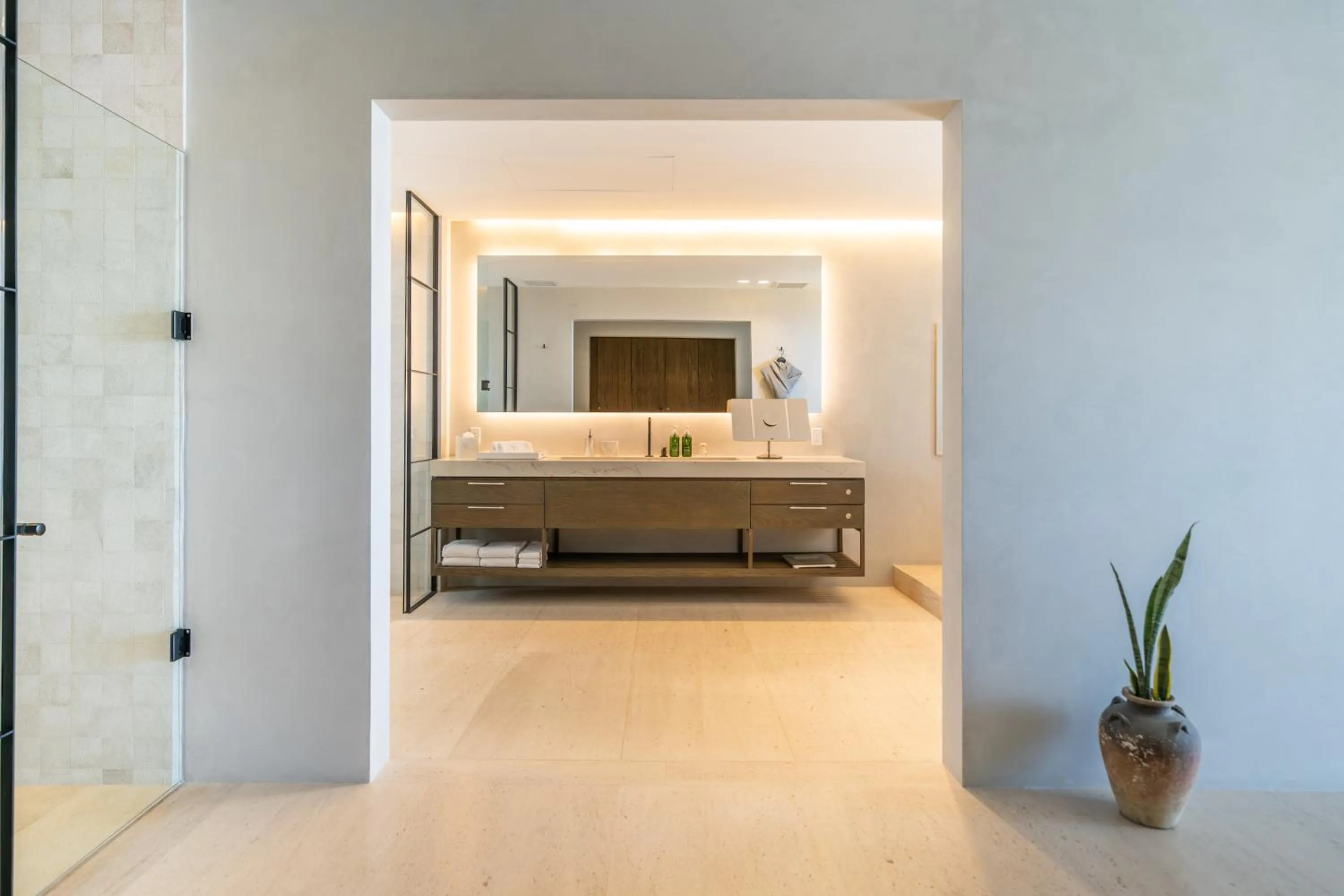 Bedroom in 1 Homes Preview Cabo