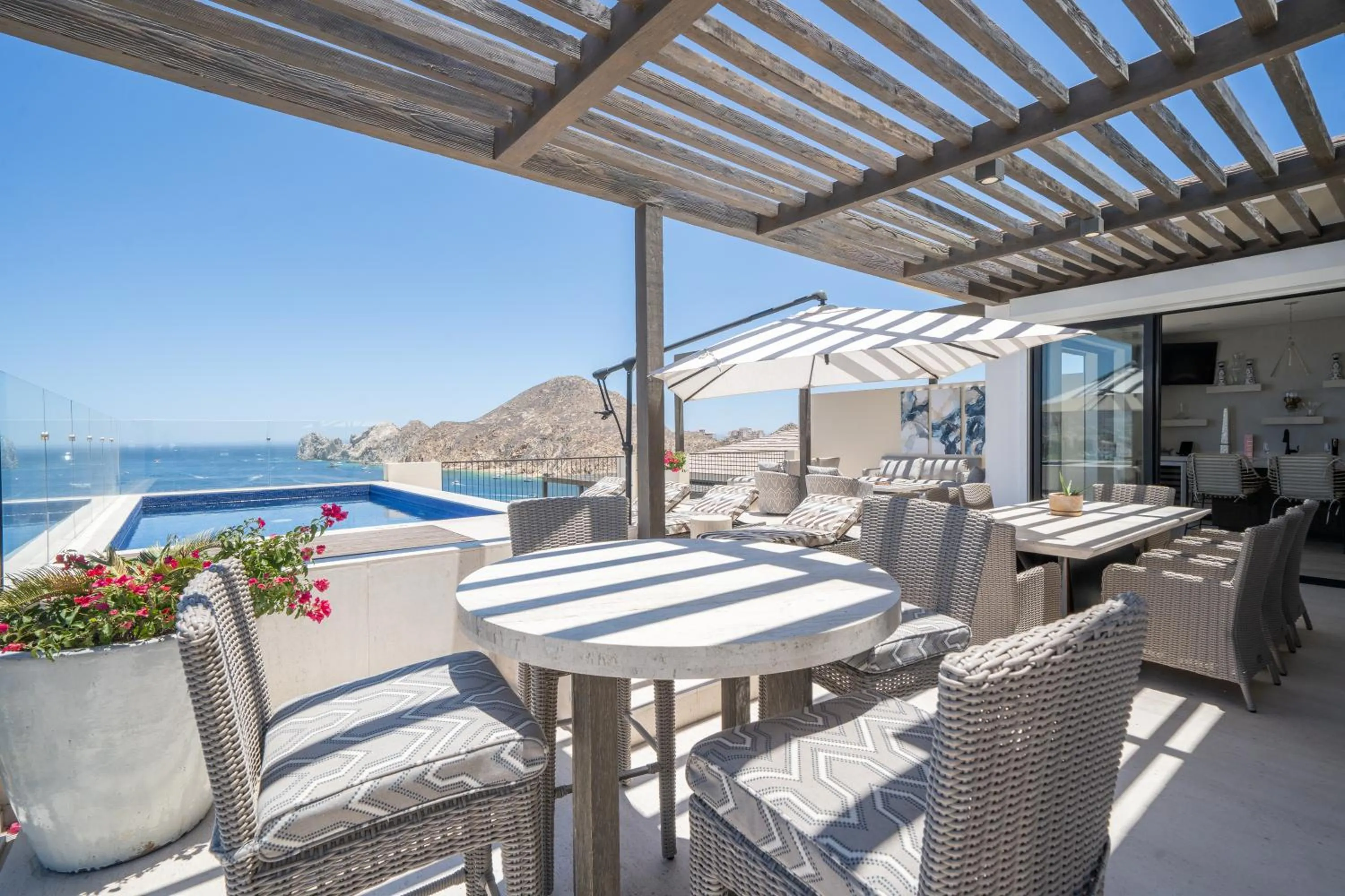 Mountain view in 1 Homes Preview Cabo