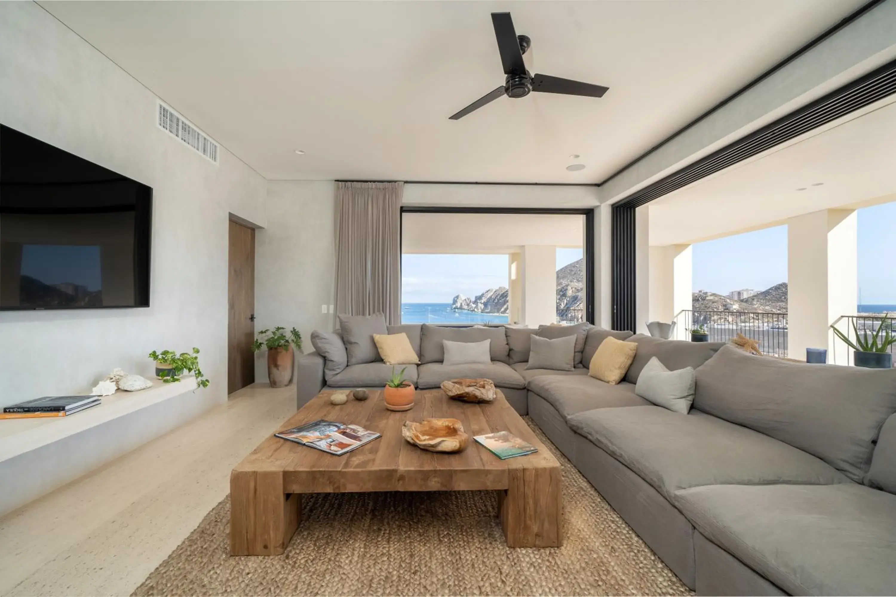 Three Bedroom Ocean View Home - Baja Collection in 1 Homes Preview Cabo Three Bedroom Ocean View Home - Baja Collection in 1 Homes Preview Cabo