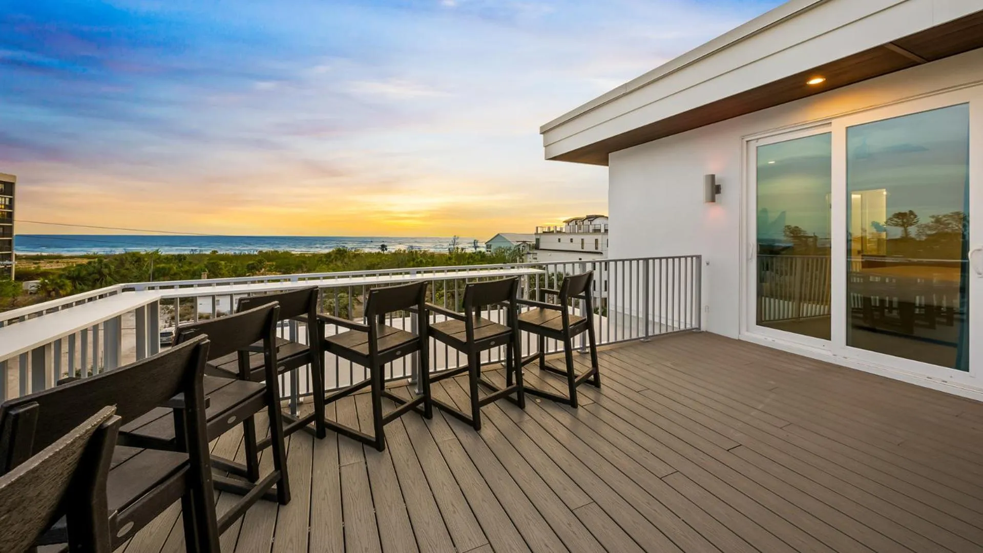 Day in The Upper Deck