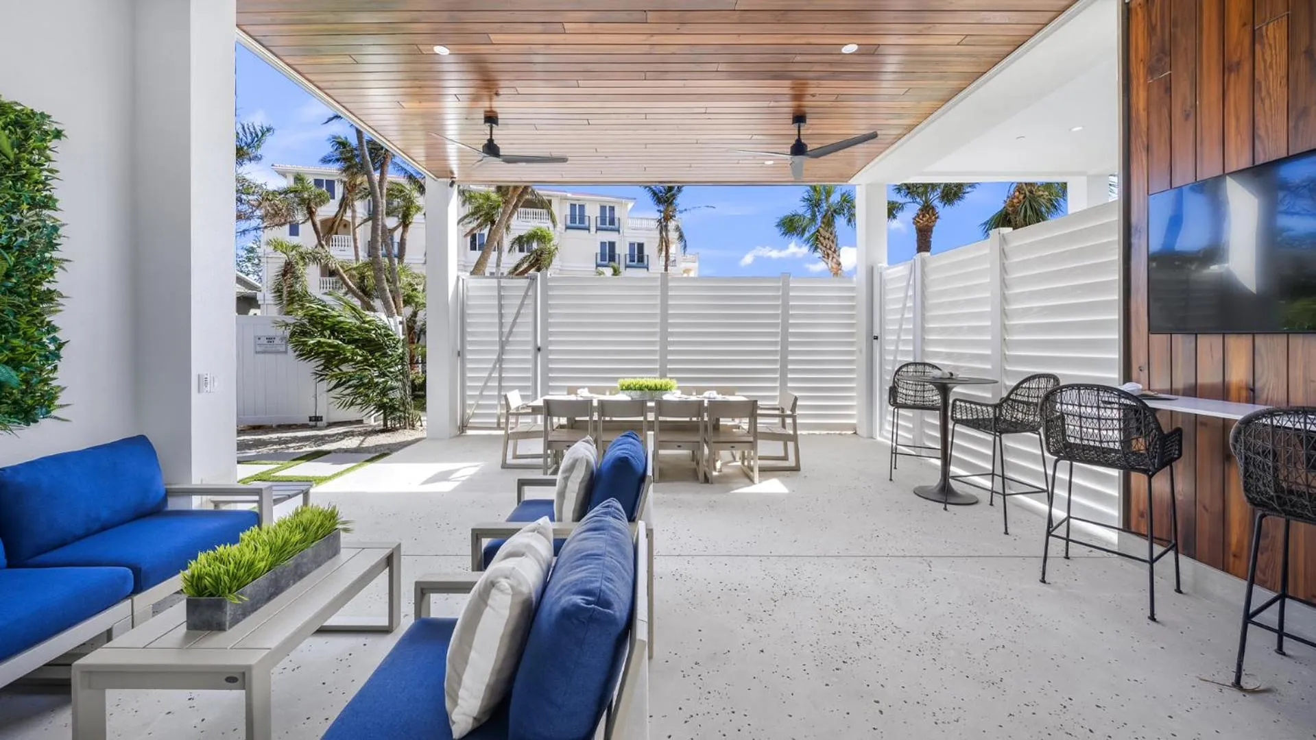 Patio in The Upper Deck